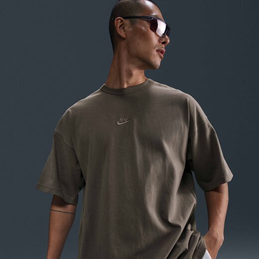 Lifestyle Tops & T-Shirts-Nike, Nike Sportswear Premium Essentials, Men's Oversized T-shirt