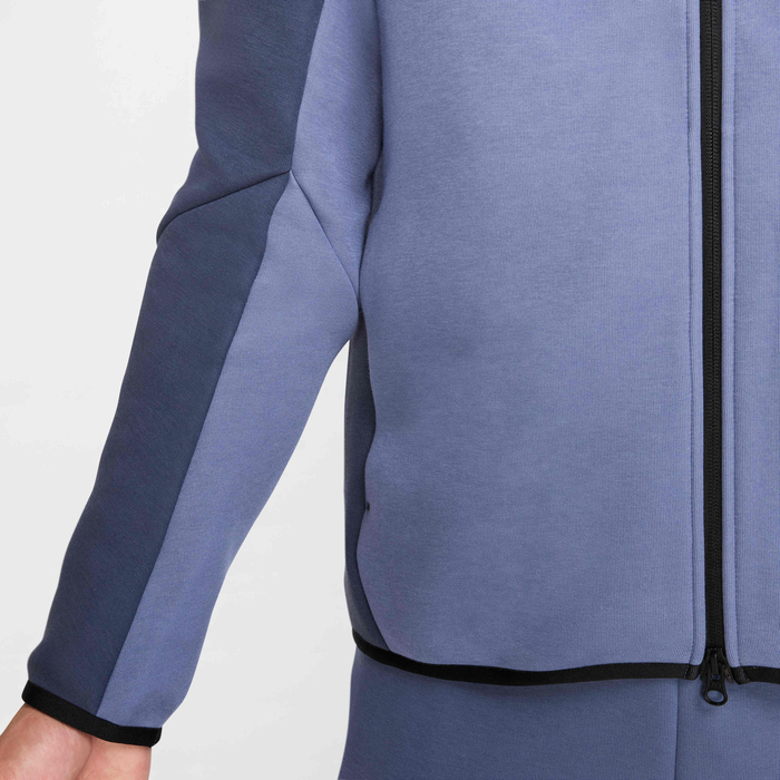 نايكي تك image number 6 نايكي تك image number 6