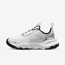 Nike TC 7900