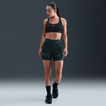 Nike Pro Sculpt