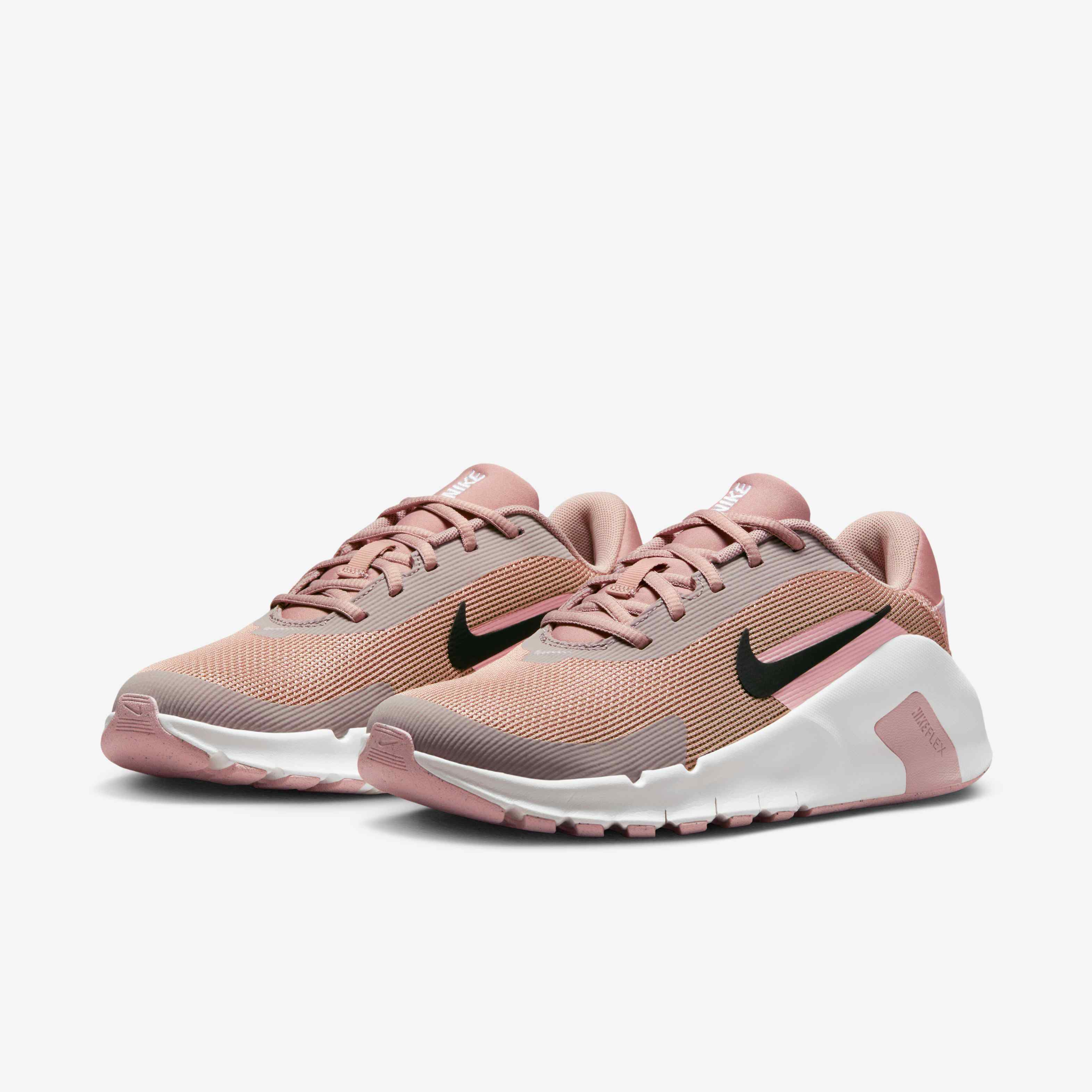 Nike Flex Train image number 4