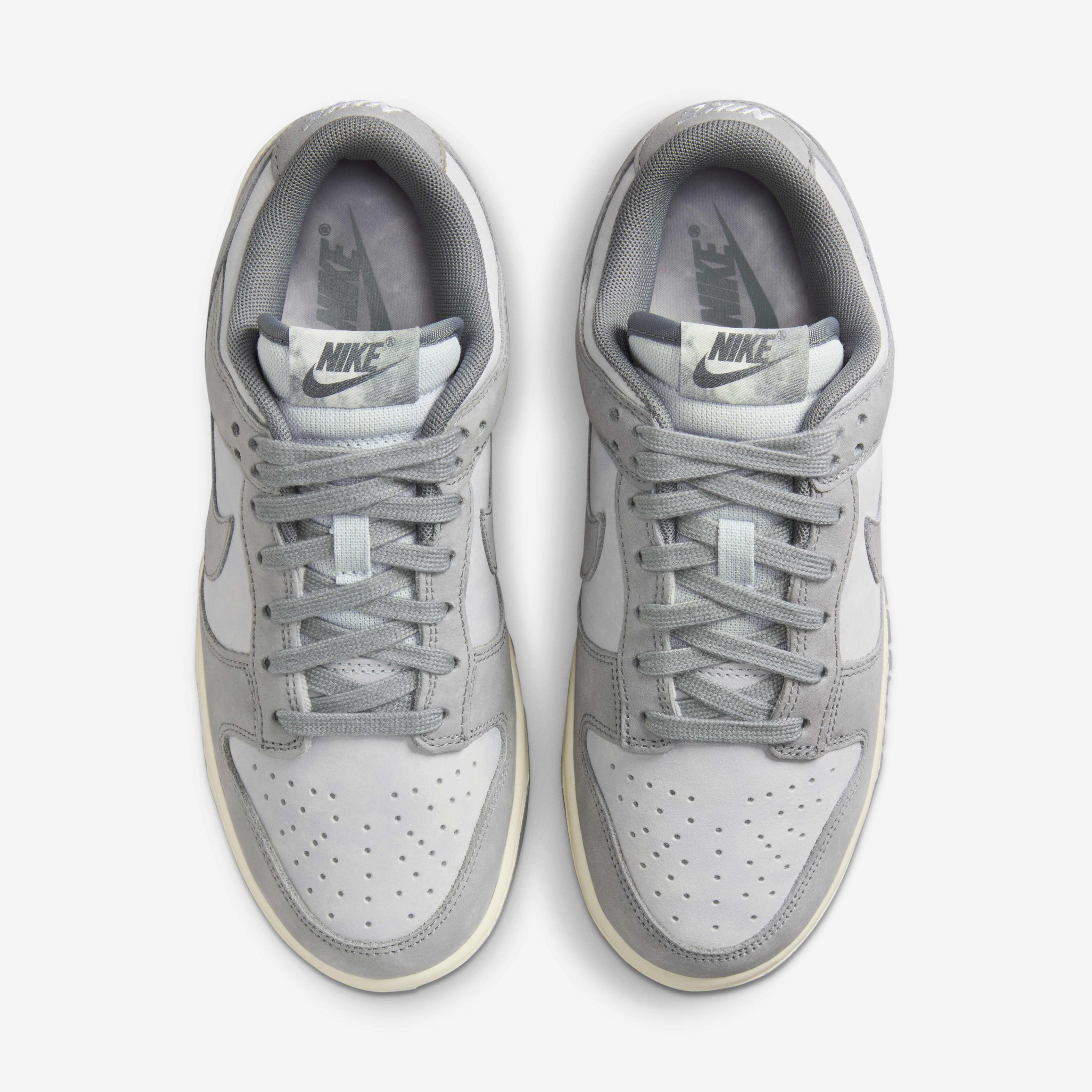 Nike Dunk Low image number 3