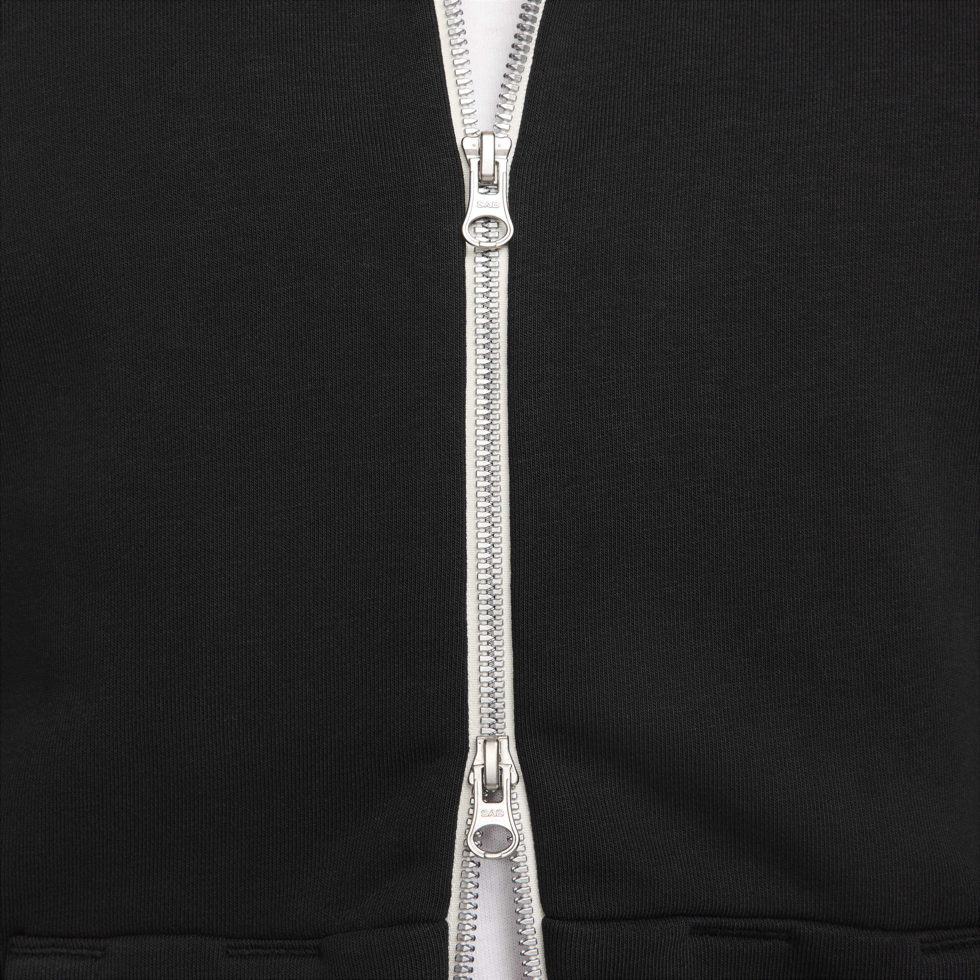 Nike Standard Issue image number 4