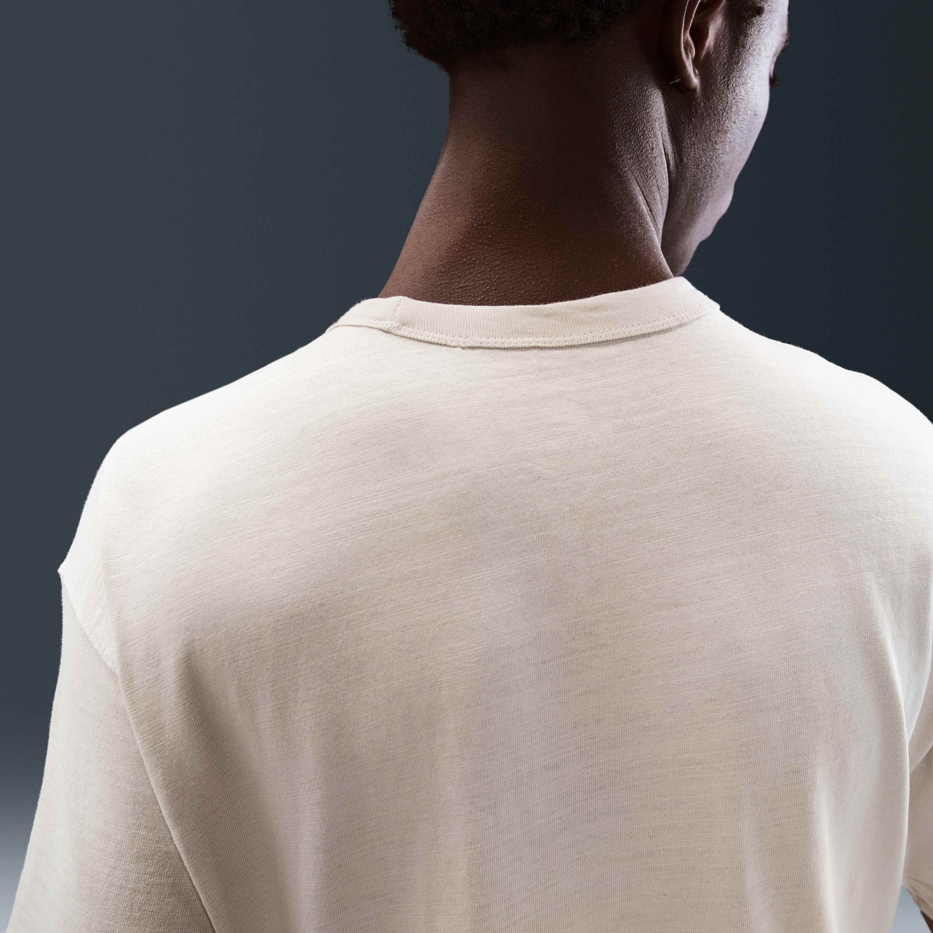 Nike Sportswear Premium Essentials image number 1