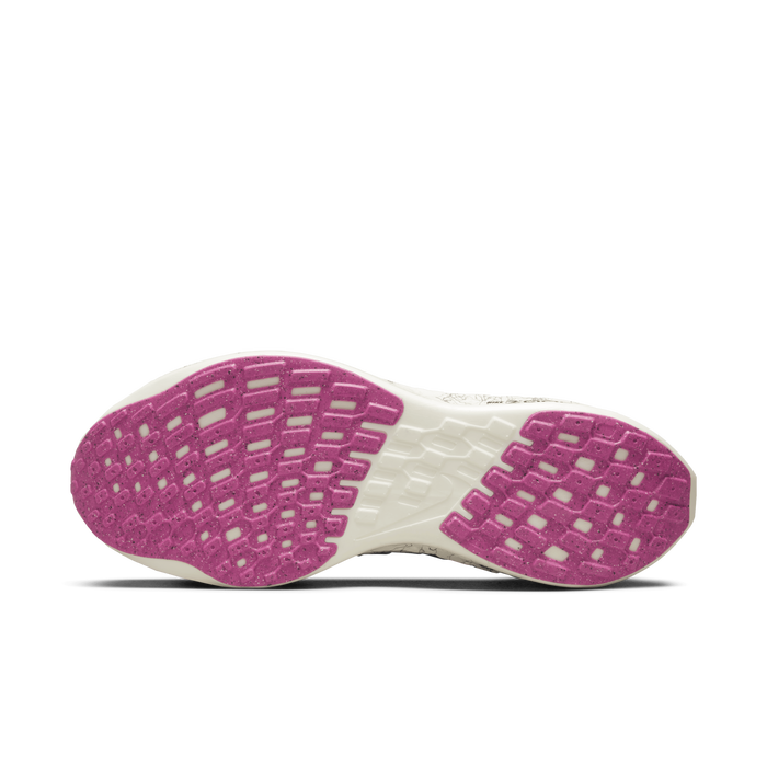 Adidas ultra boost 19 2024 vs nike pegasus turbo