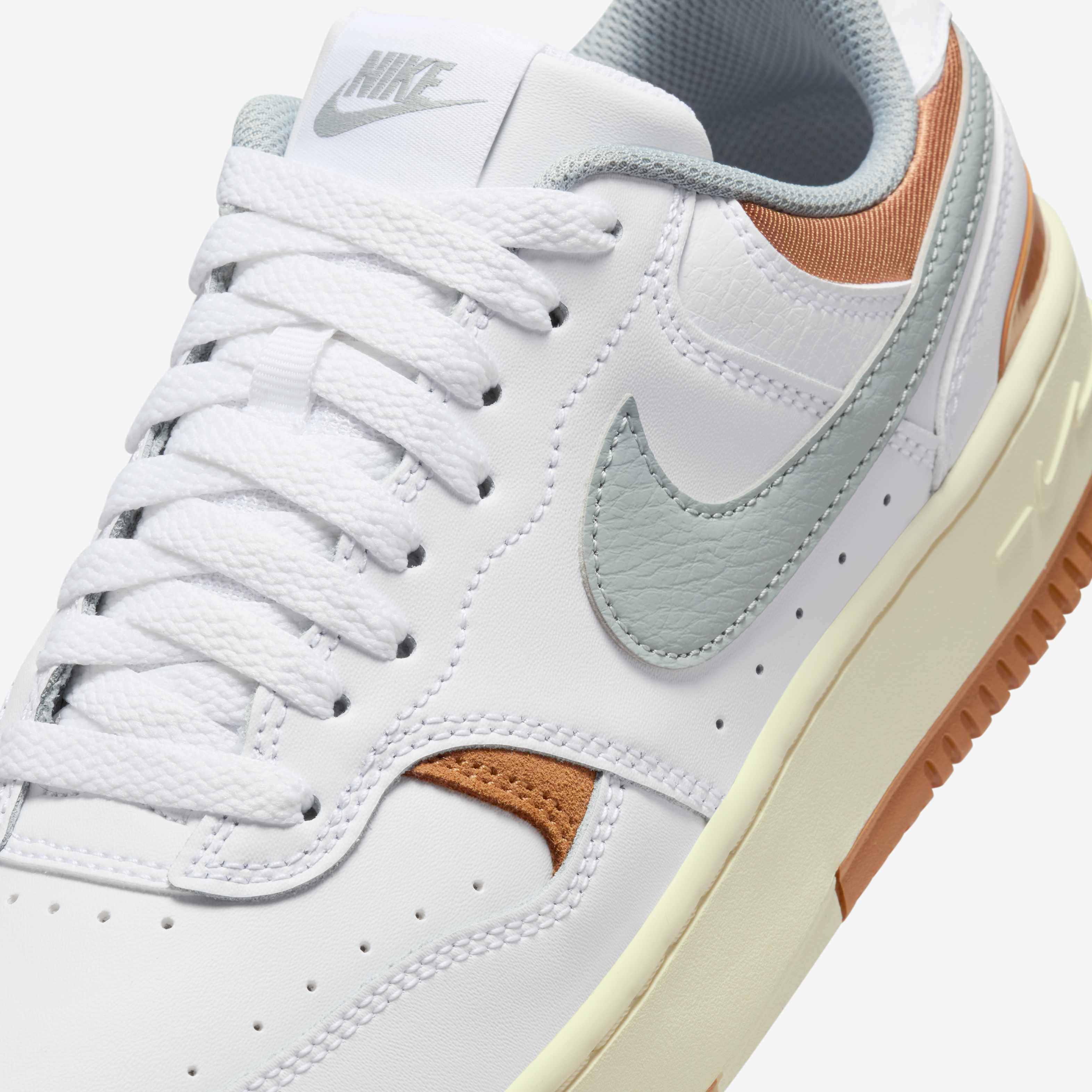 Nike Gamma Force image number 6