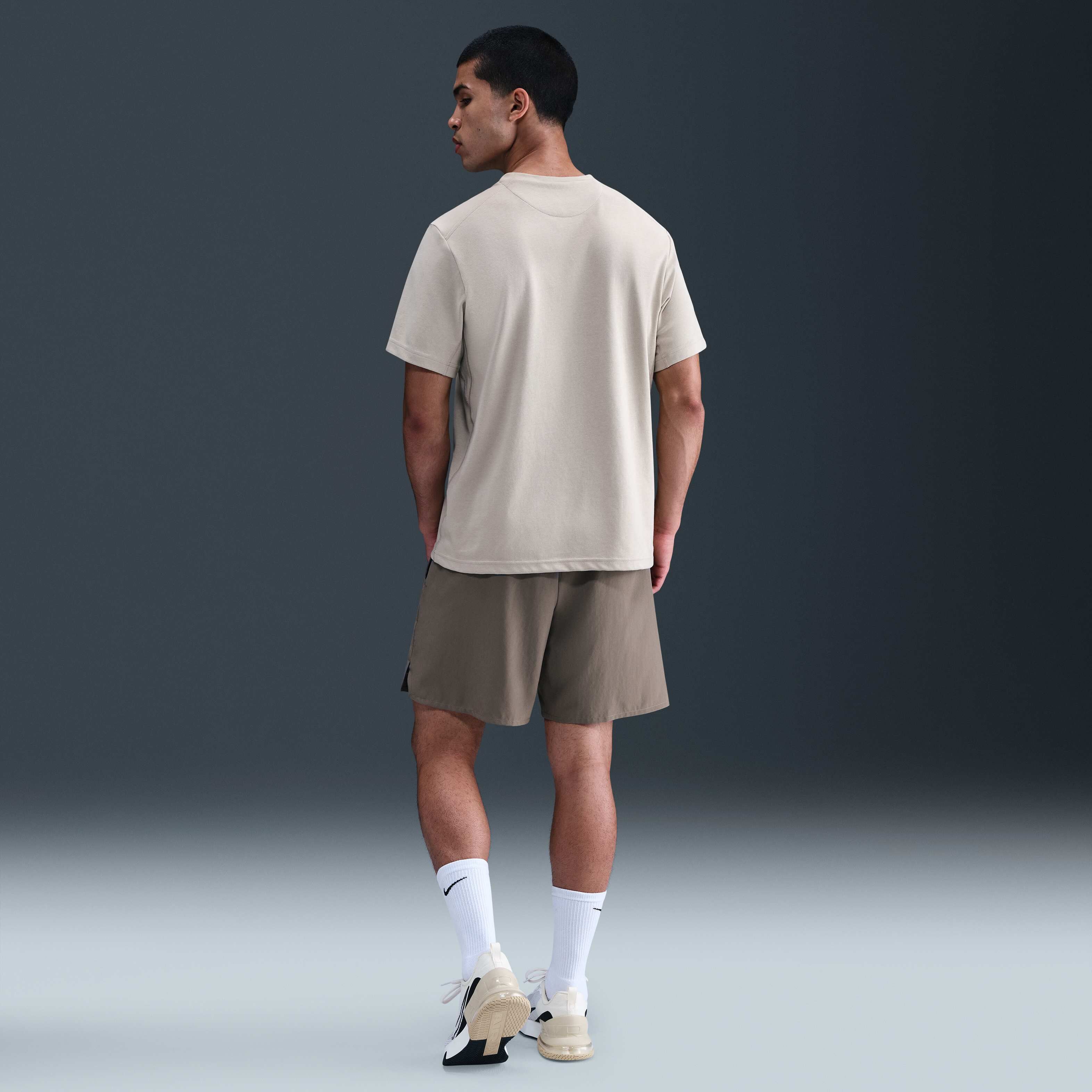 Nike Unlimited image number 3