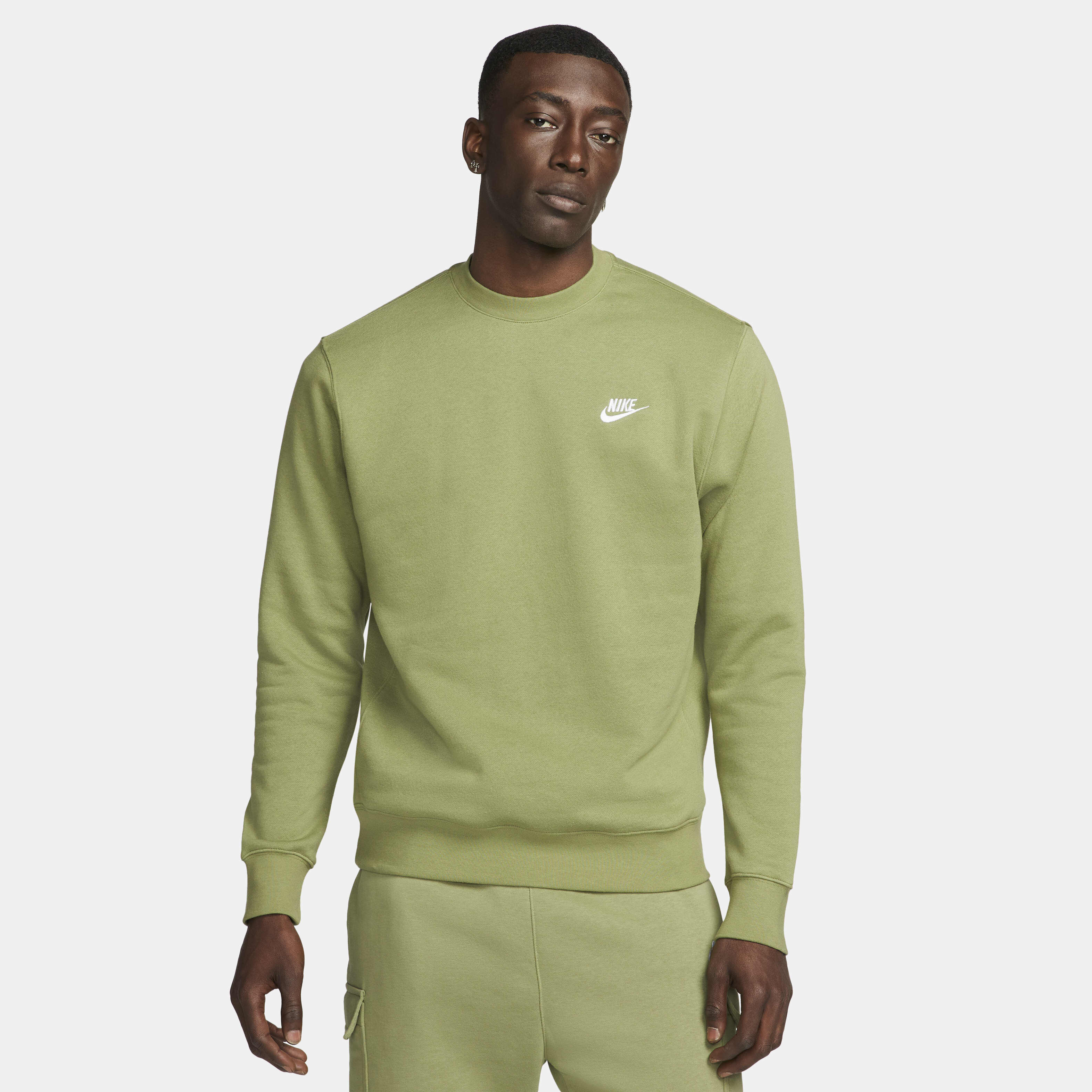 Buy Nike Sportswear Club Fleece Men s Crew Nike Saudi Official