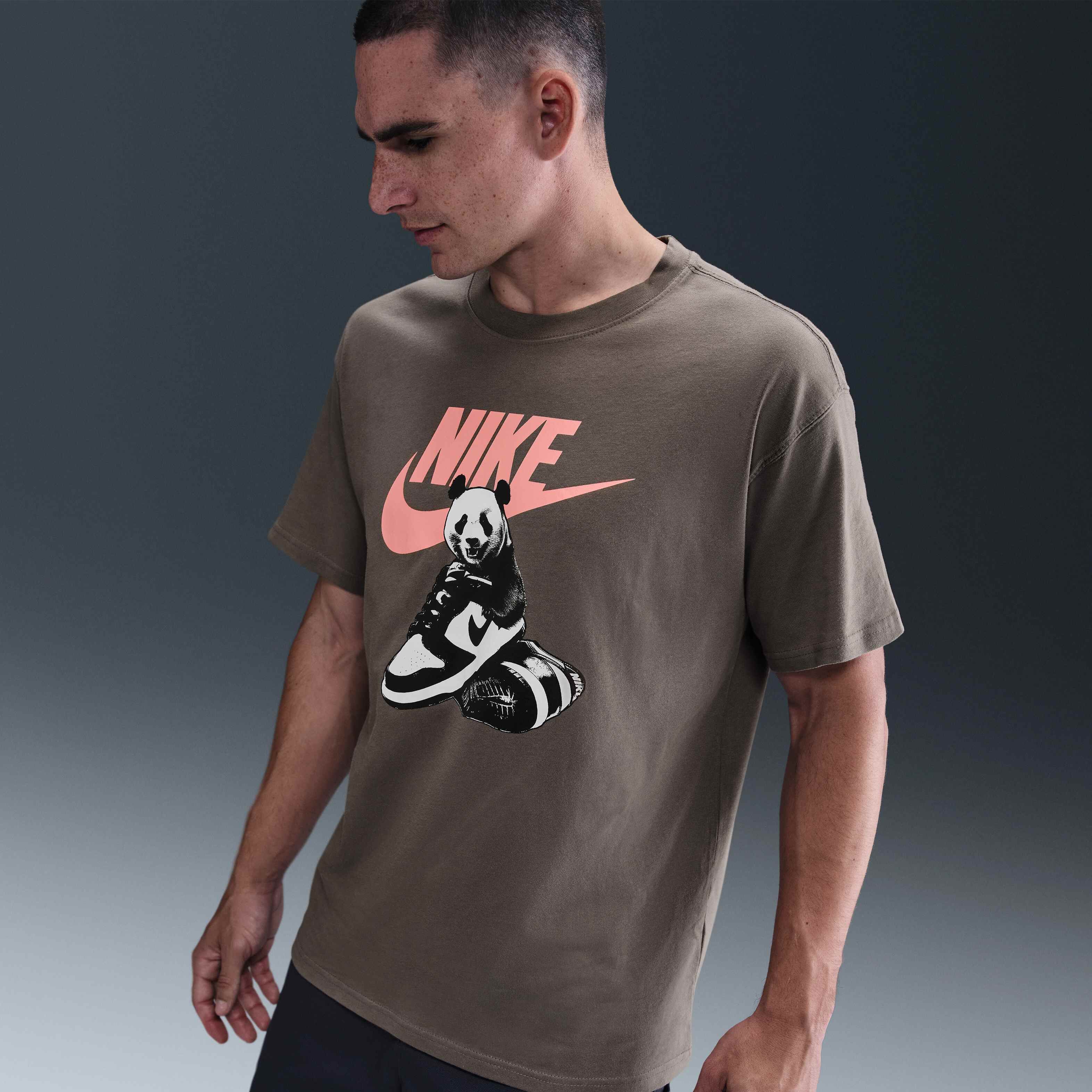 【NIKE】★Tシャツ★ Nike Sportswear Dunk Men's T-Shirt Buy Nike Sportswear Dunk Men's T-Shirt - Cave Stone | Nike