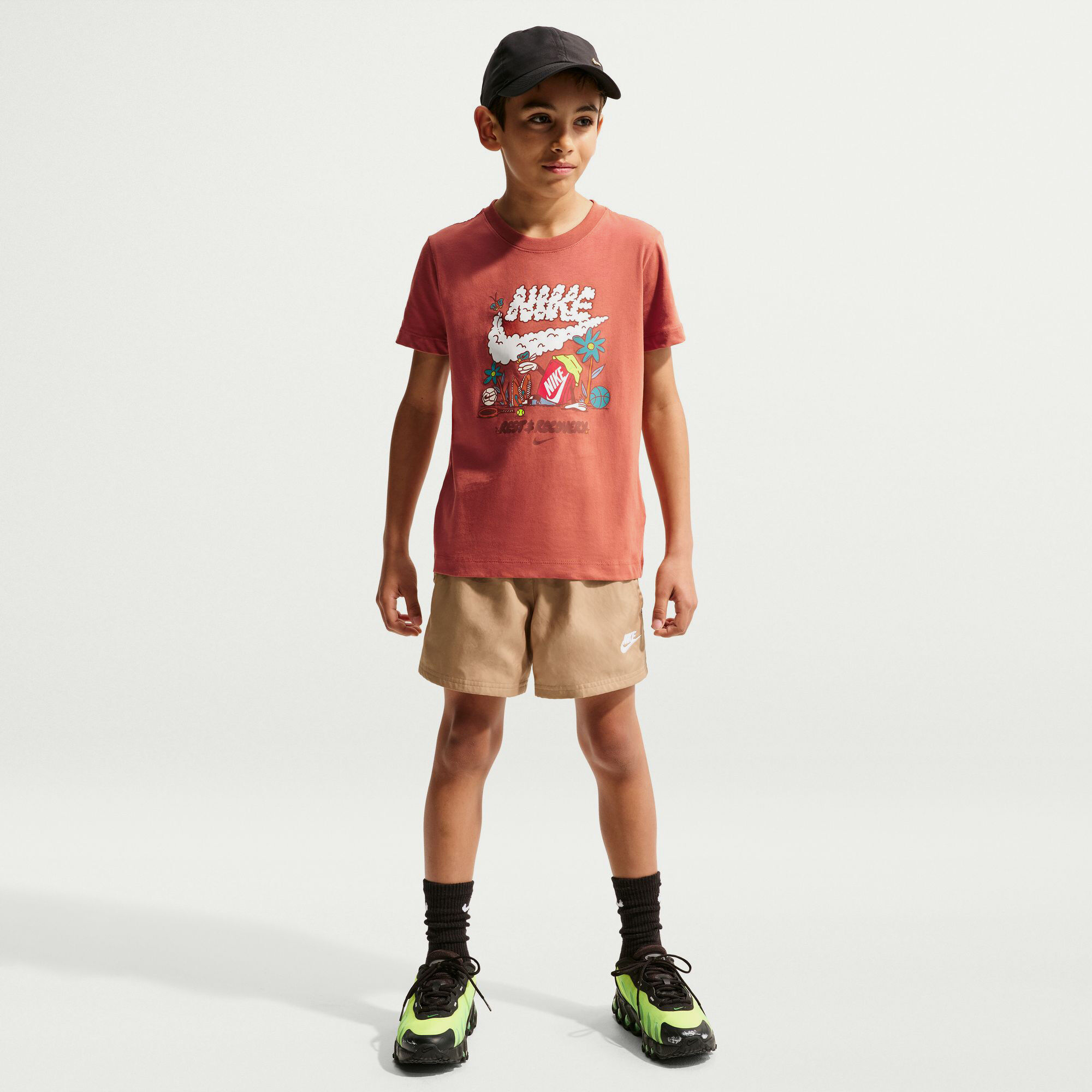 Nike Sportswear image number 0