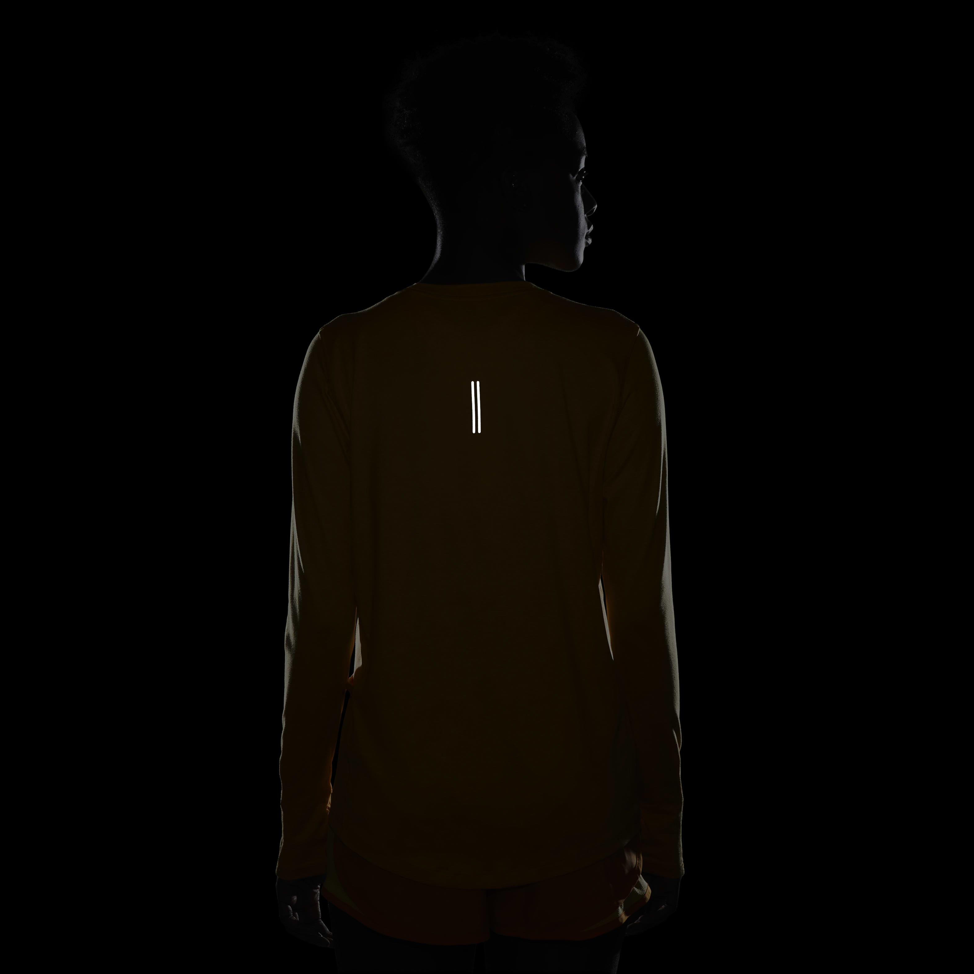 Nike Dri-FIT image number 9