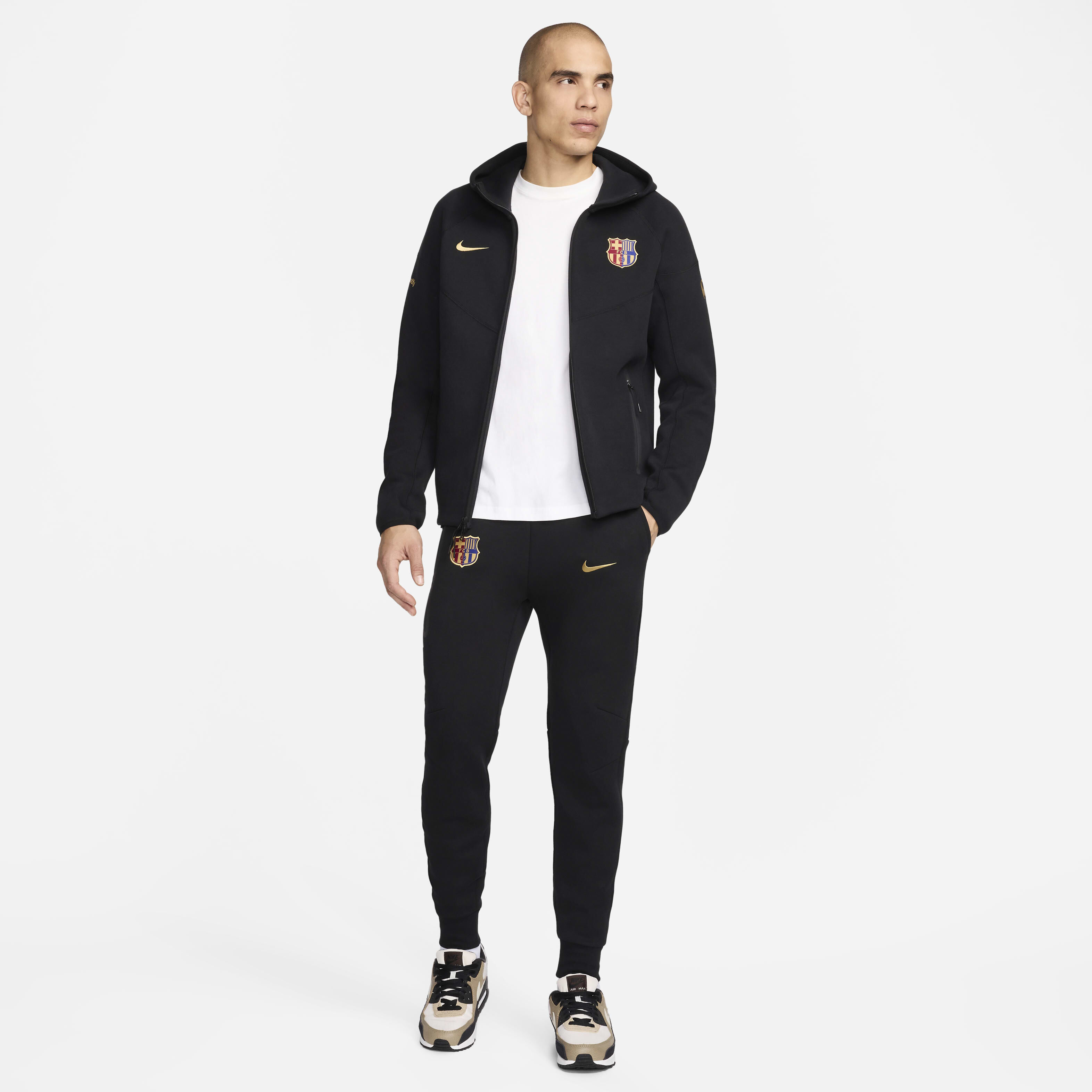 F.C. Barcelona Tech Fleece image number 8