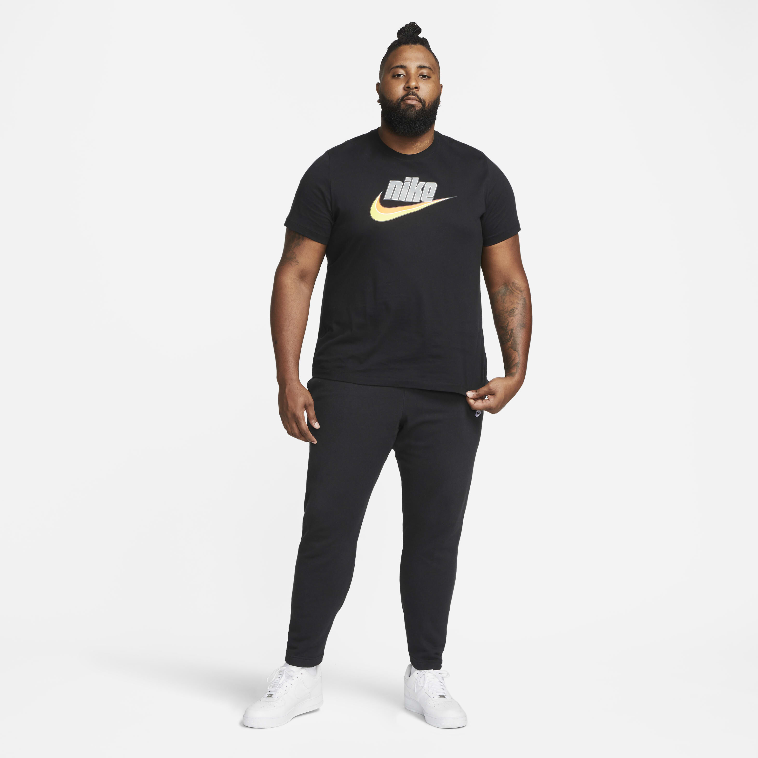 Buy Nike Sportswear Club Fleece Men s Trousers Nike Saudi Official