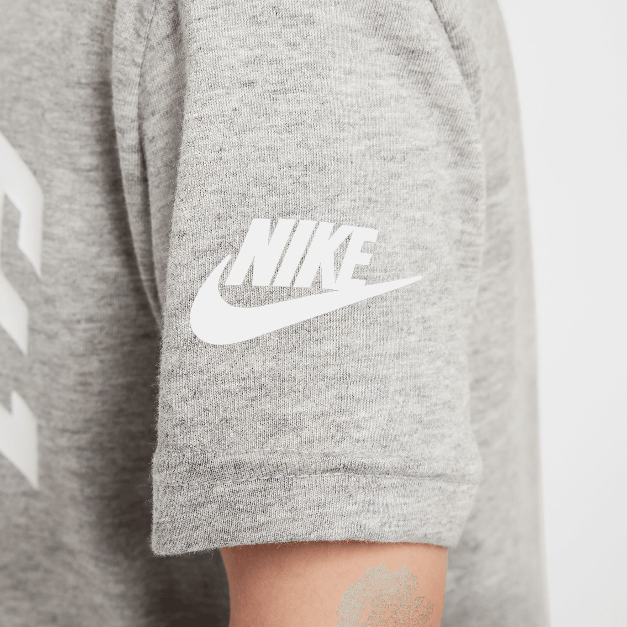 Nike Club image number 3