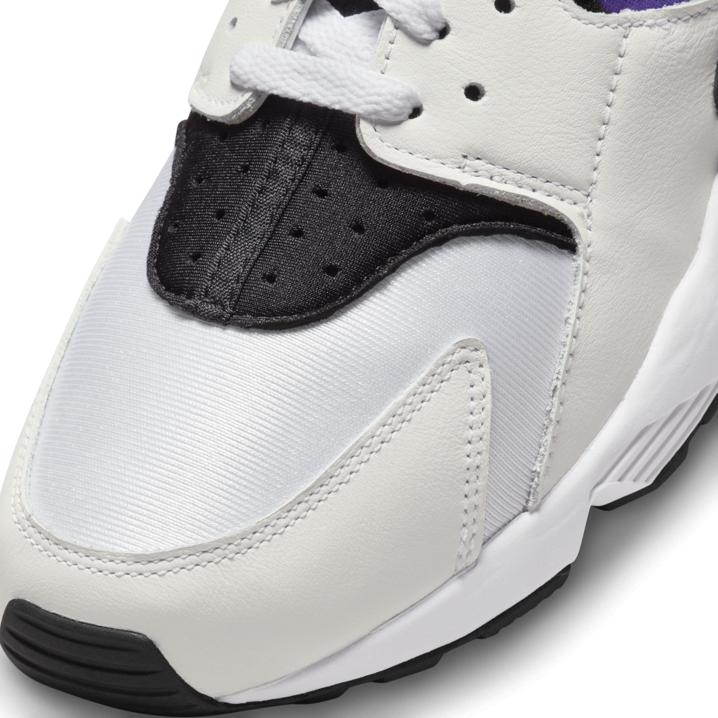 Nike Air Huarache image number 6