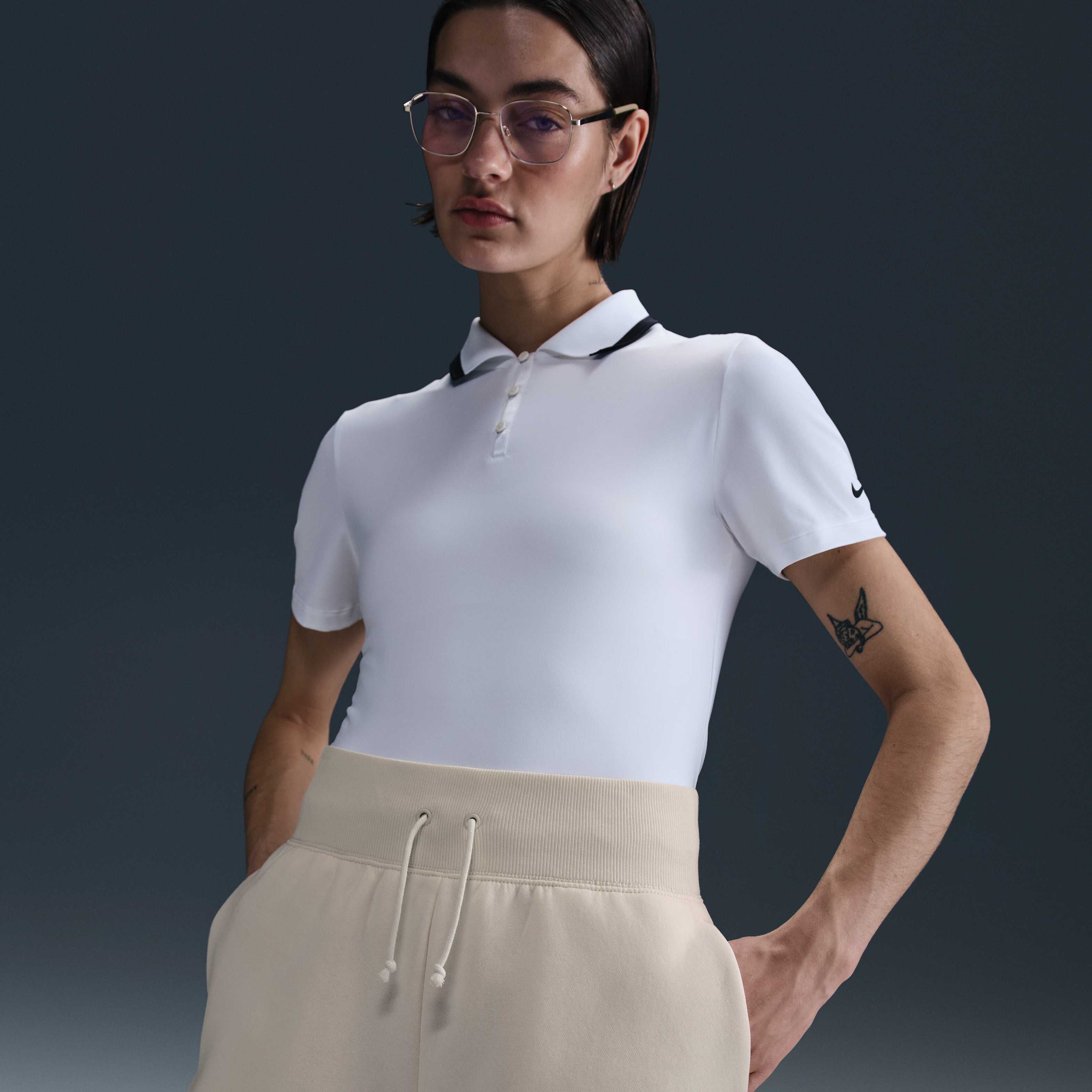 نايكي كورت هيرتدج فينيكس فليس image number 1