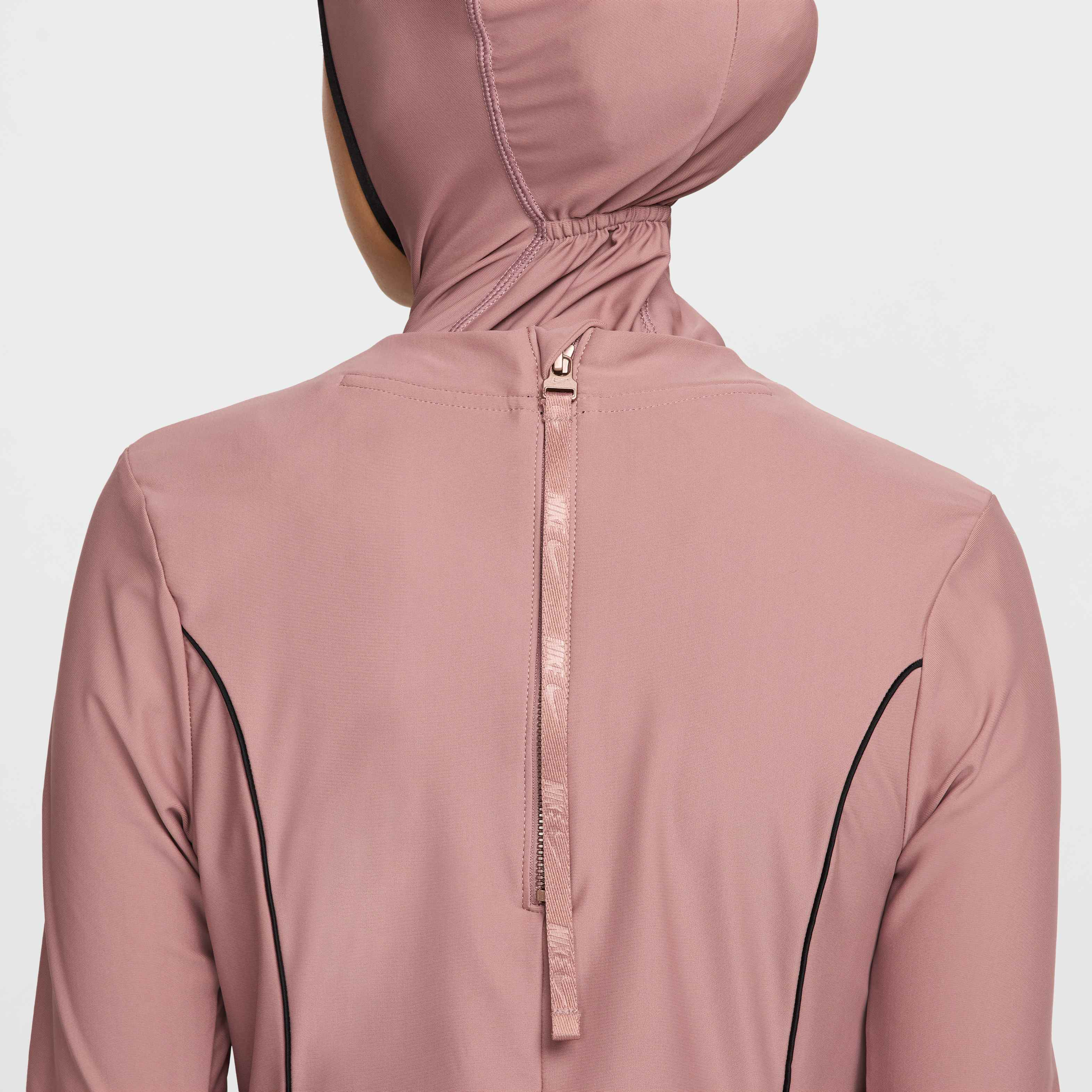 Nike Swim Victory image number 5