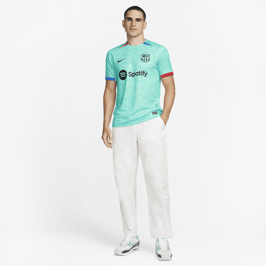 Nike barcelona online sales shop