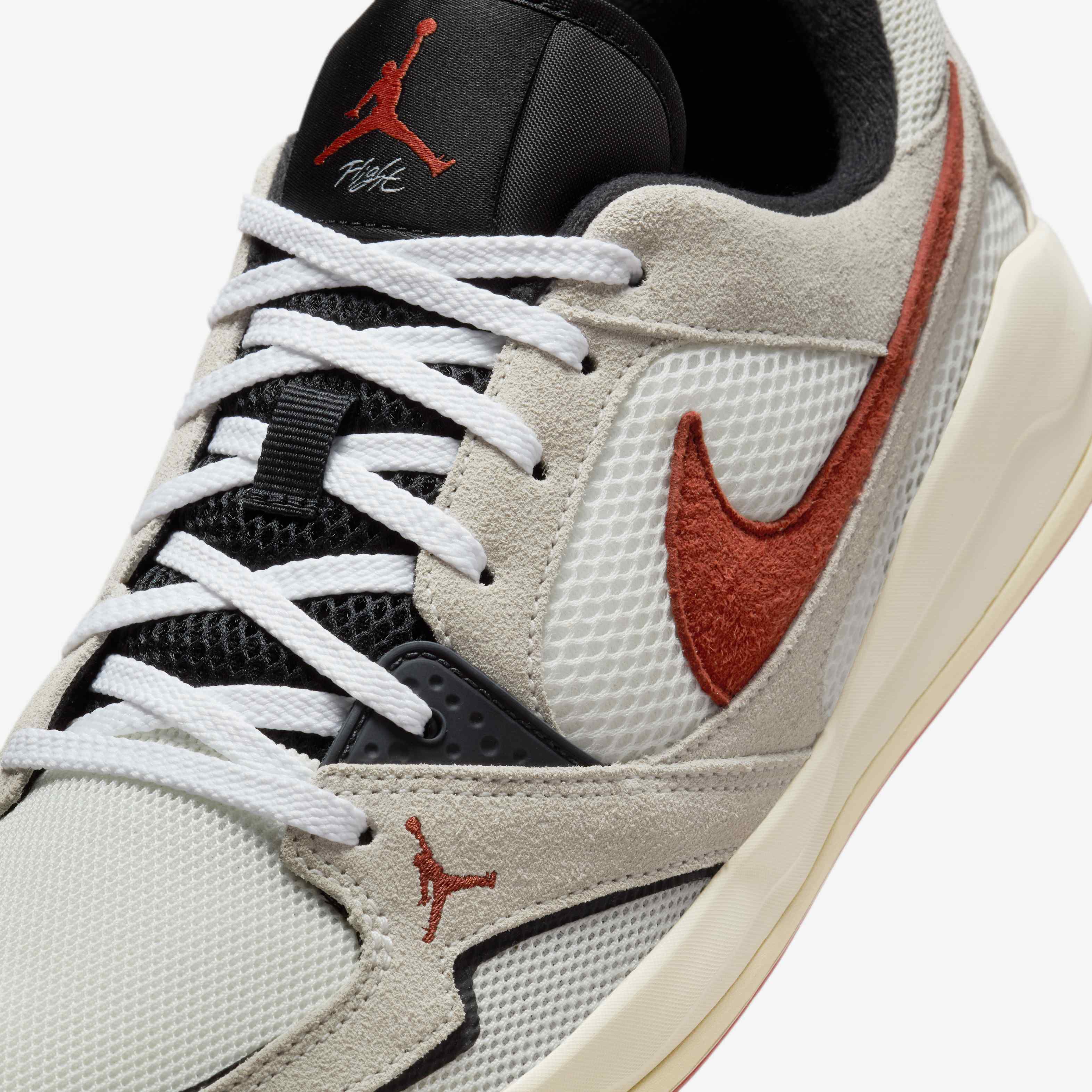 Jordan CMFT Era image number 6