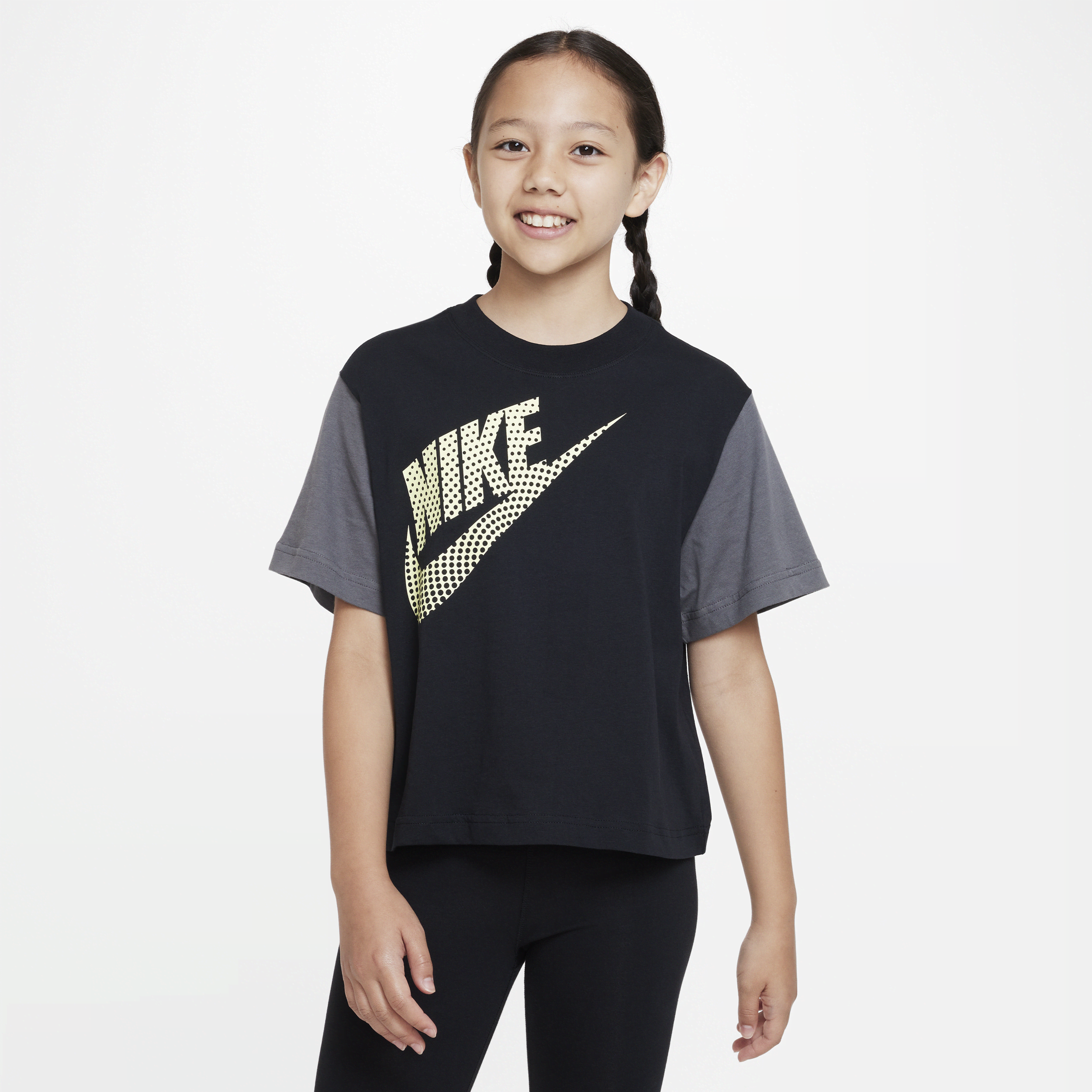 ~ lado En cualquier momento ejemplo Sportswear EssentialOlder Kids' (Girls') Dance T-Shirt in KSA. Nike SA
