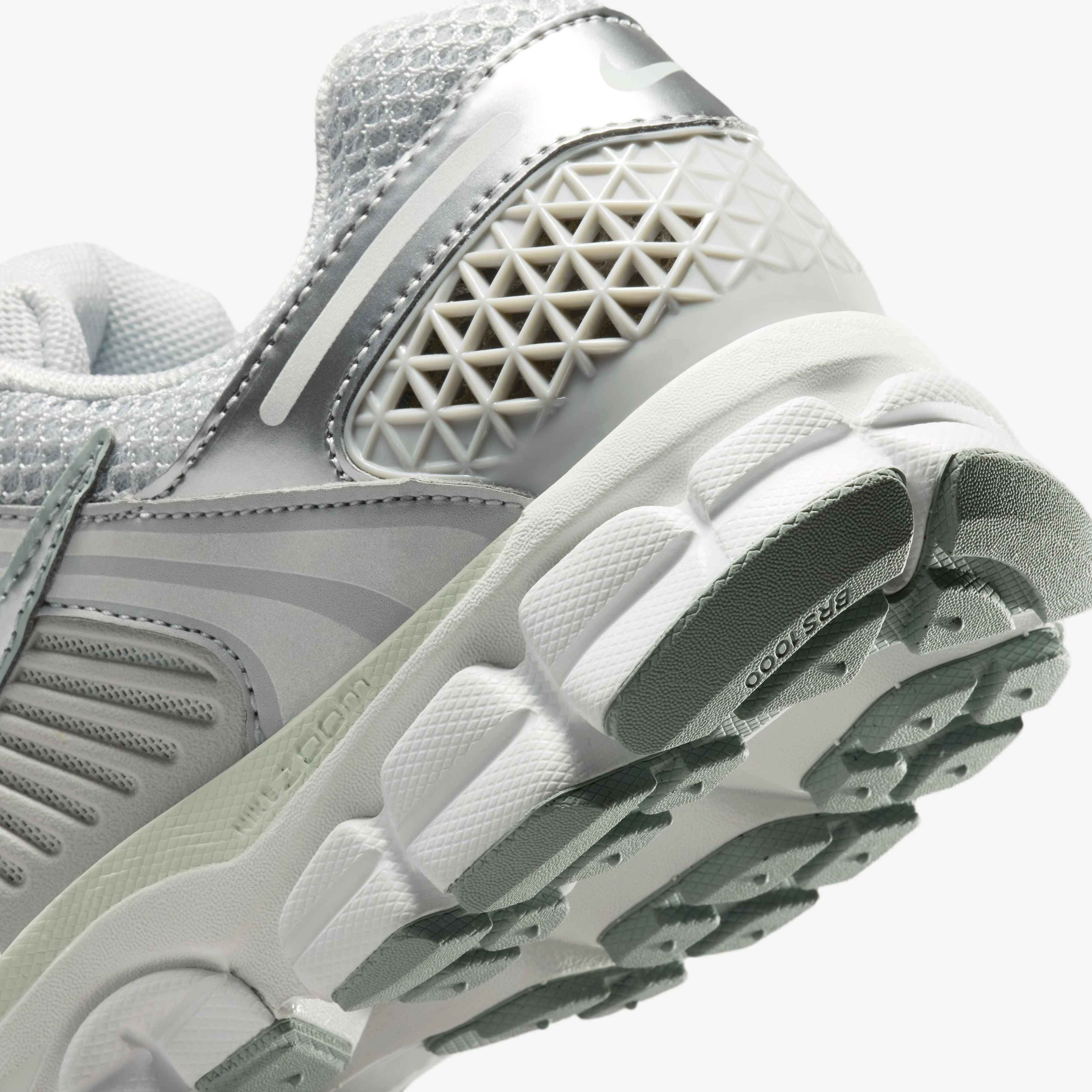 Nike Zoom Vomero 5 image number 7