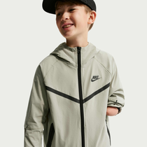 Nike Tech
