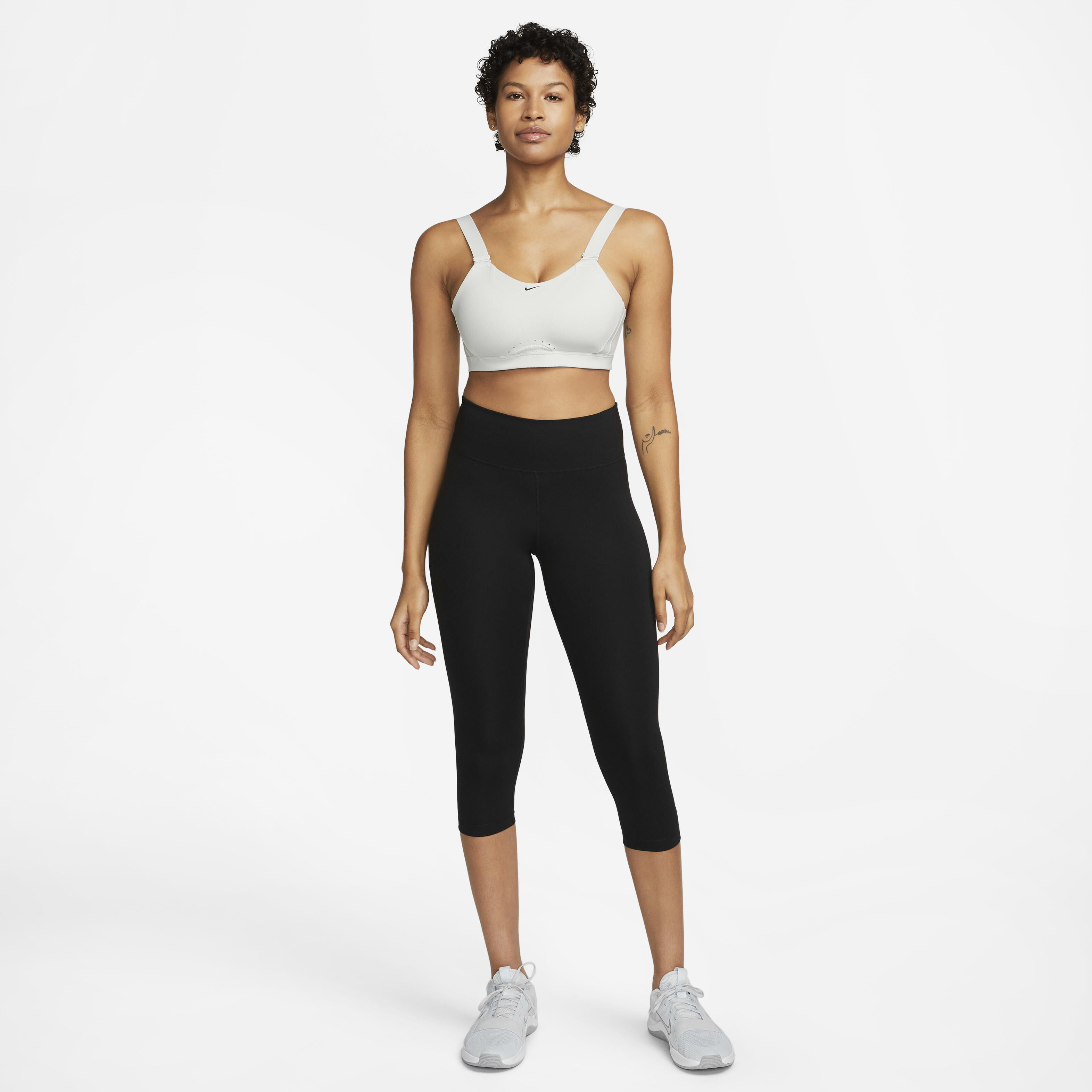 Nike Alpha image number 6