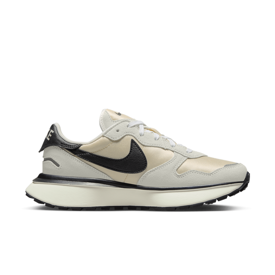 Shop Phoenix Waffle Women s Shoes Nike KSA
