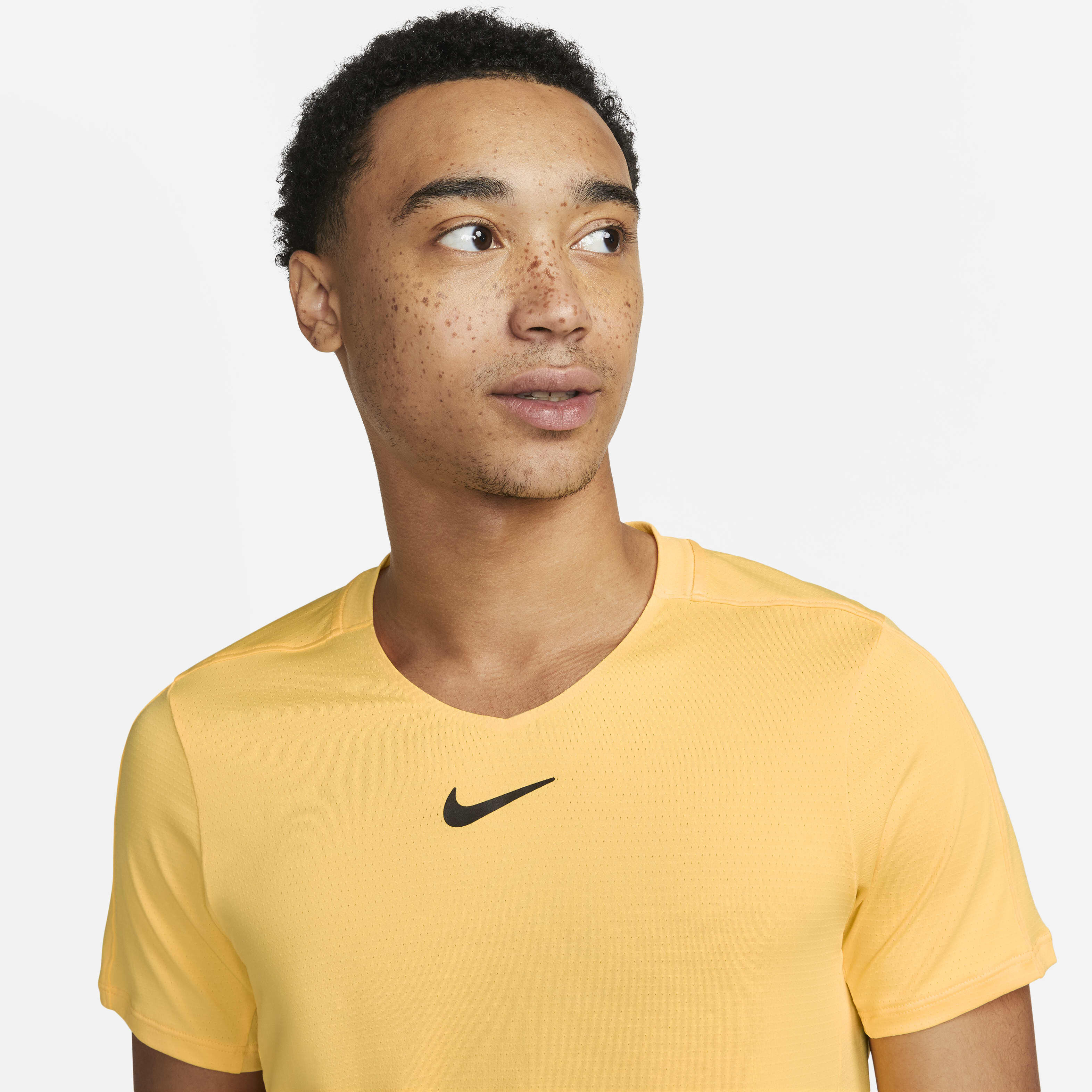 NikeCourt Dri-FIT Advantage image number 2