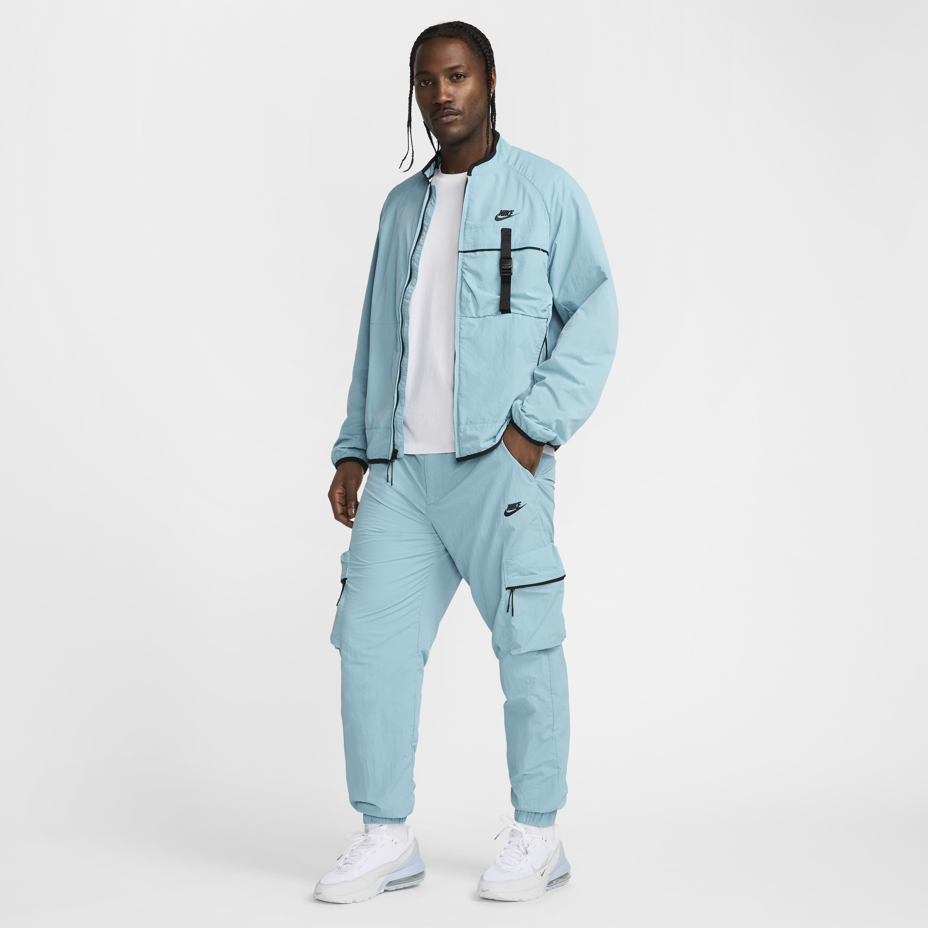 Buy Nike Tech Men s Woven Cargo Trousers Nike Saudi Official