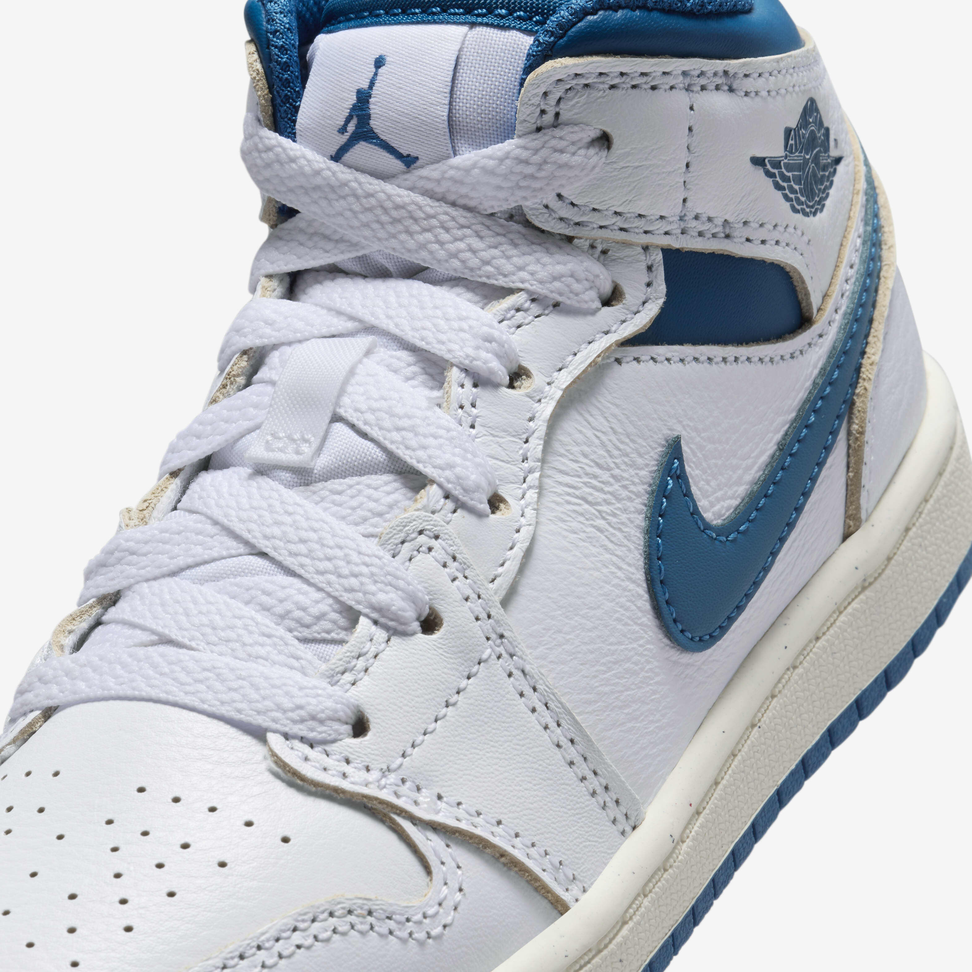 Jordan 1 Mid SE image number 6