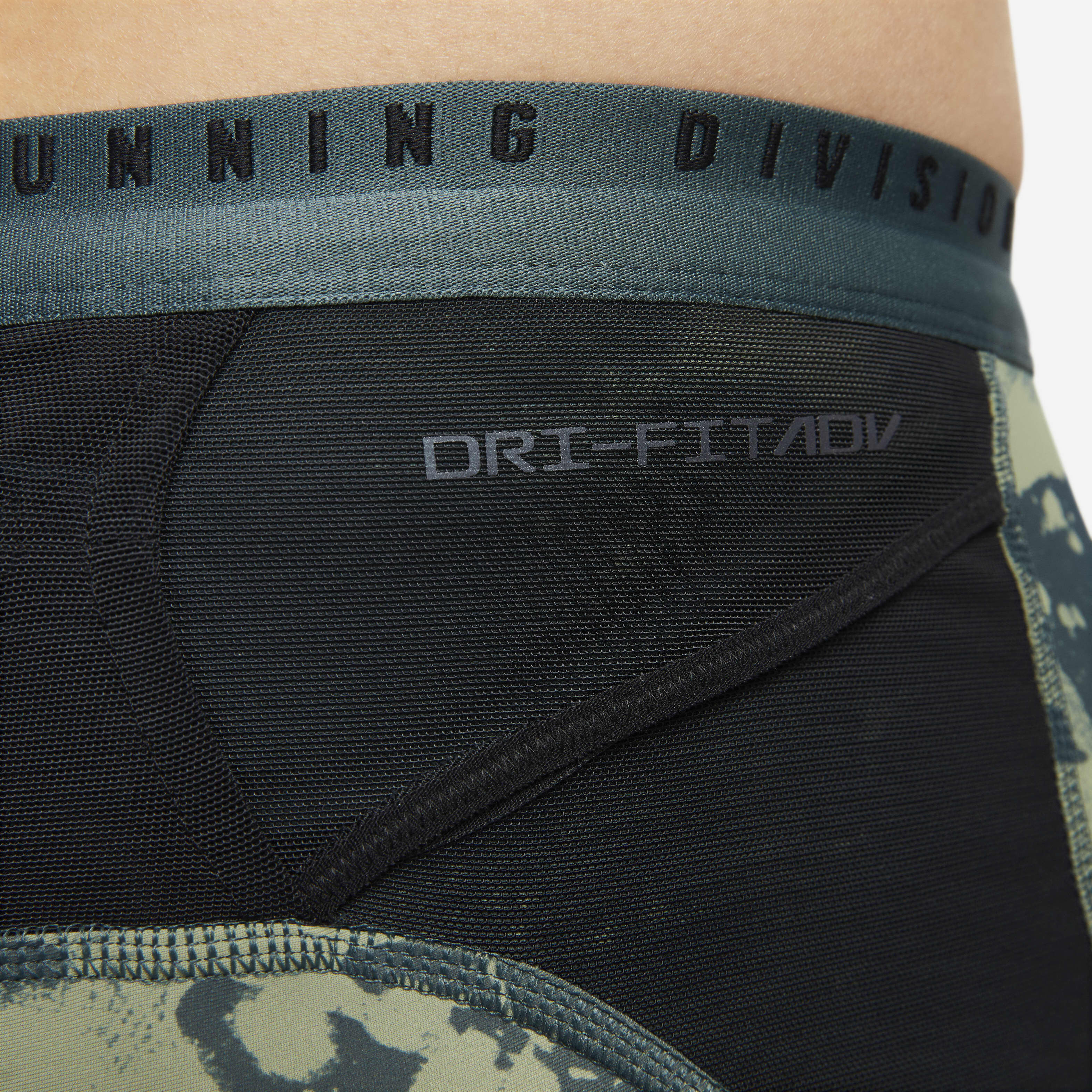 Nike Dri-FIT ADV Run Division Pinnacle image number 4