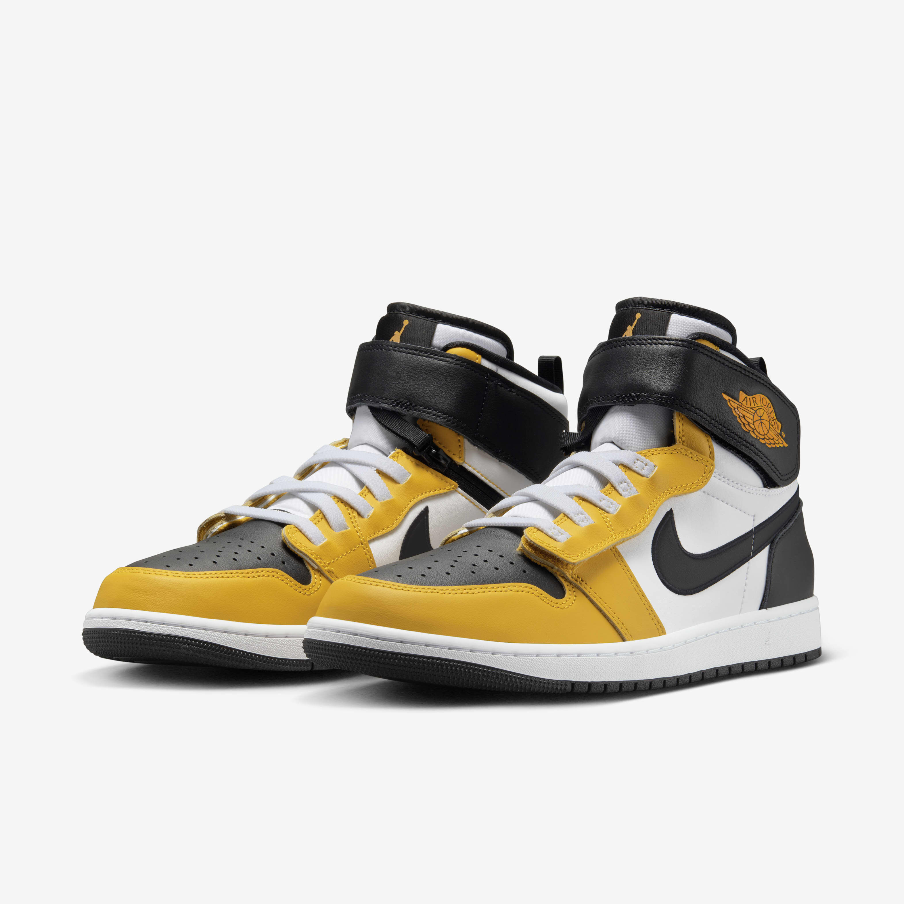 Buy Air Jordan 1 Hi FlyEase Men s Shoes Nike Saudi Official