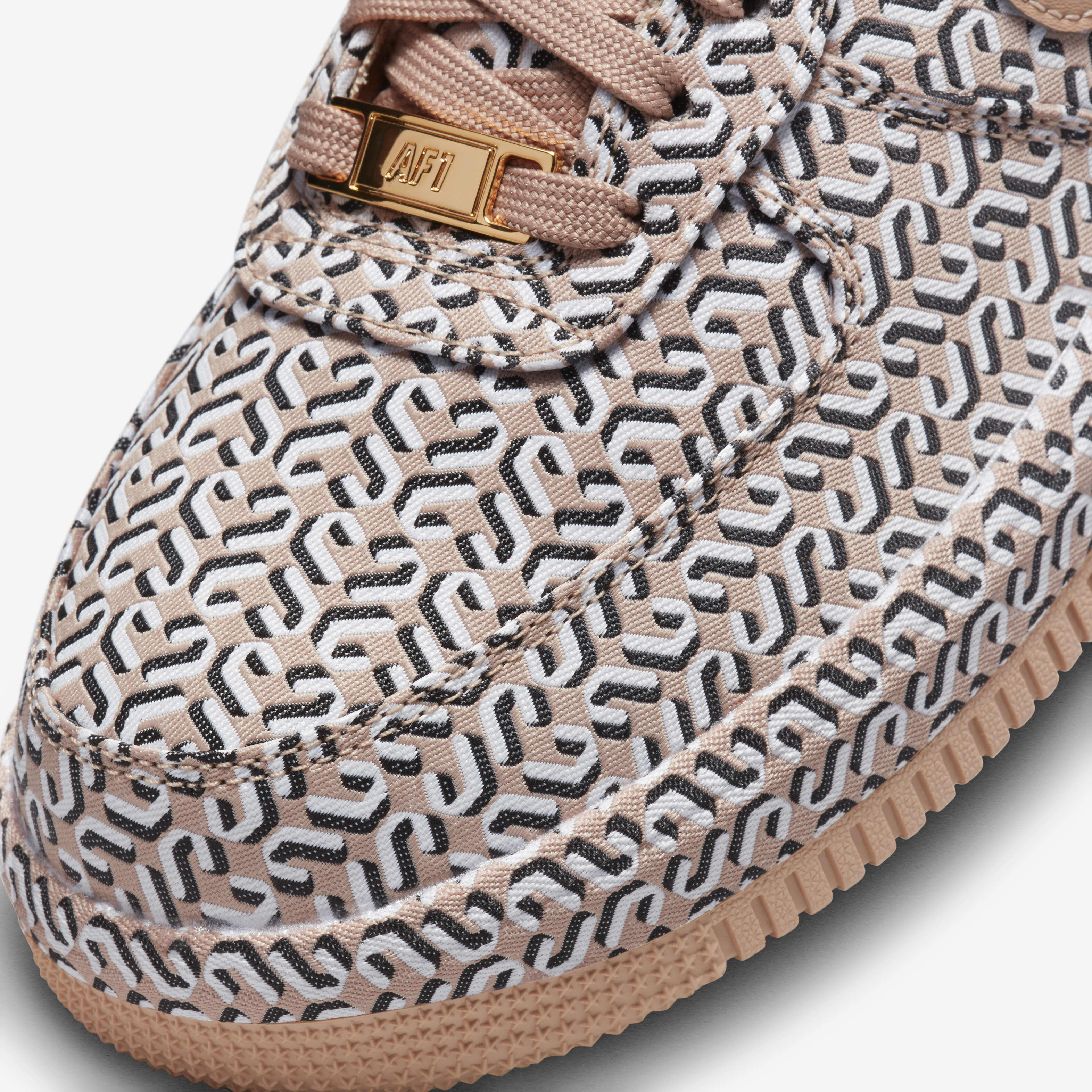 اير فورس 1 LX &times; نايكي يونايتيد image number 6