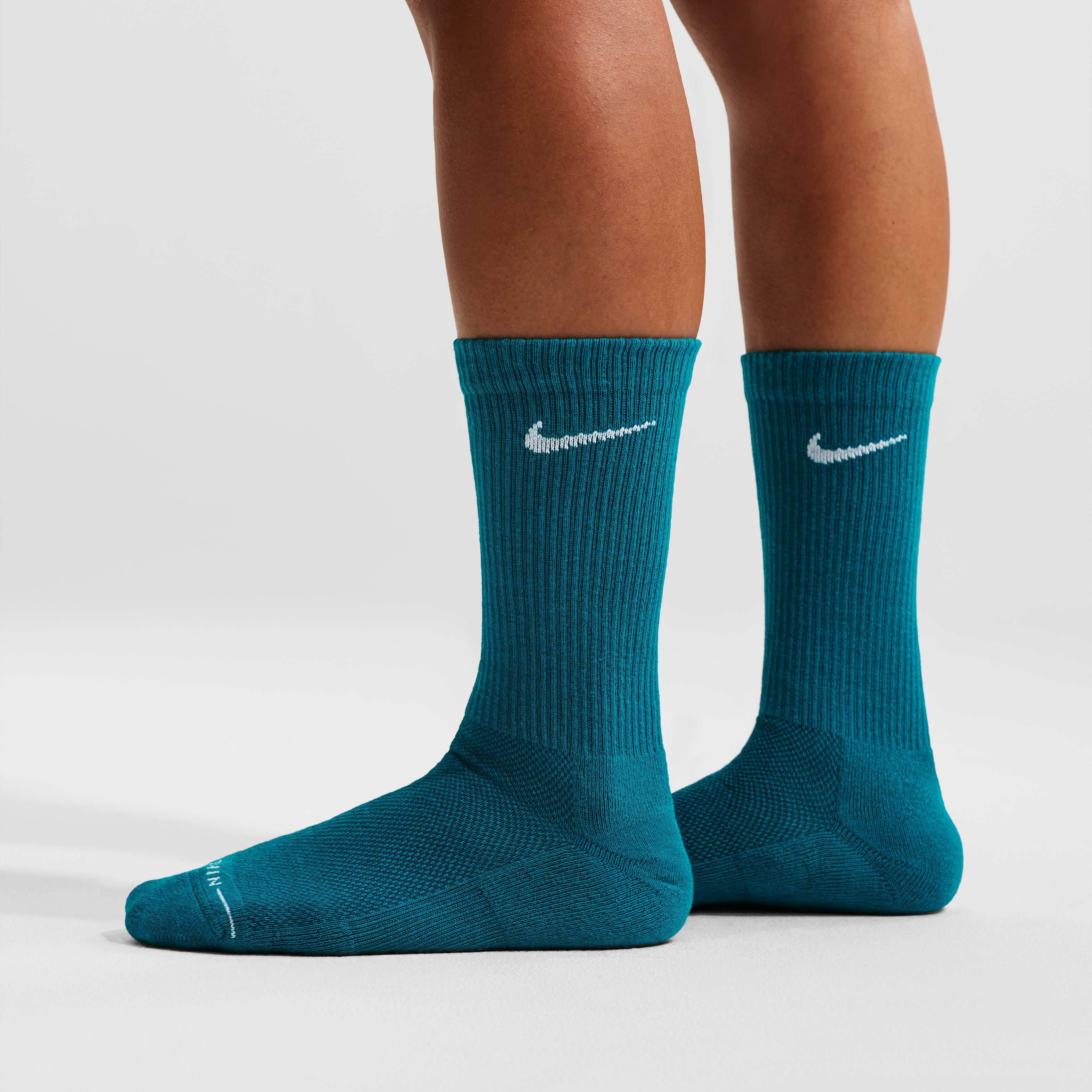 Nike Everyday Elevated image number 2