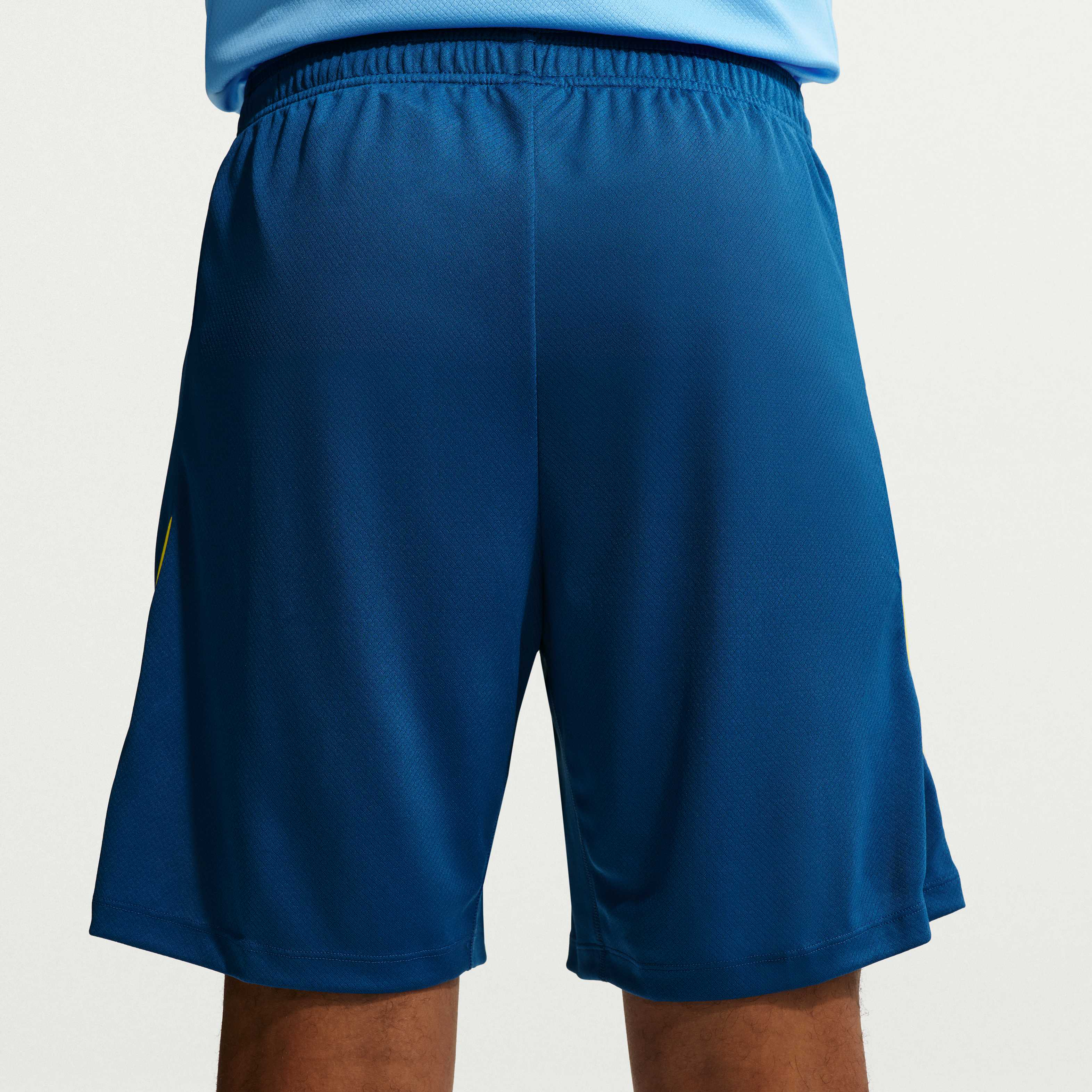 برشلونة سترايك SE image number 2