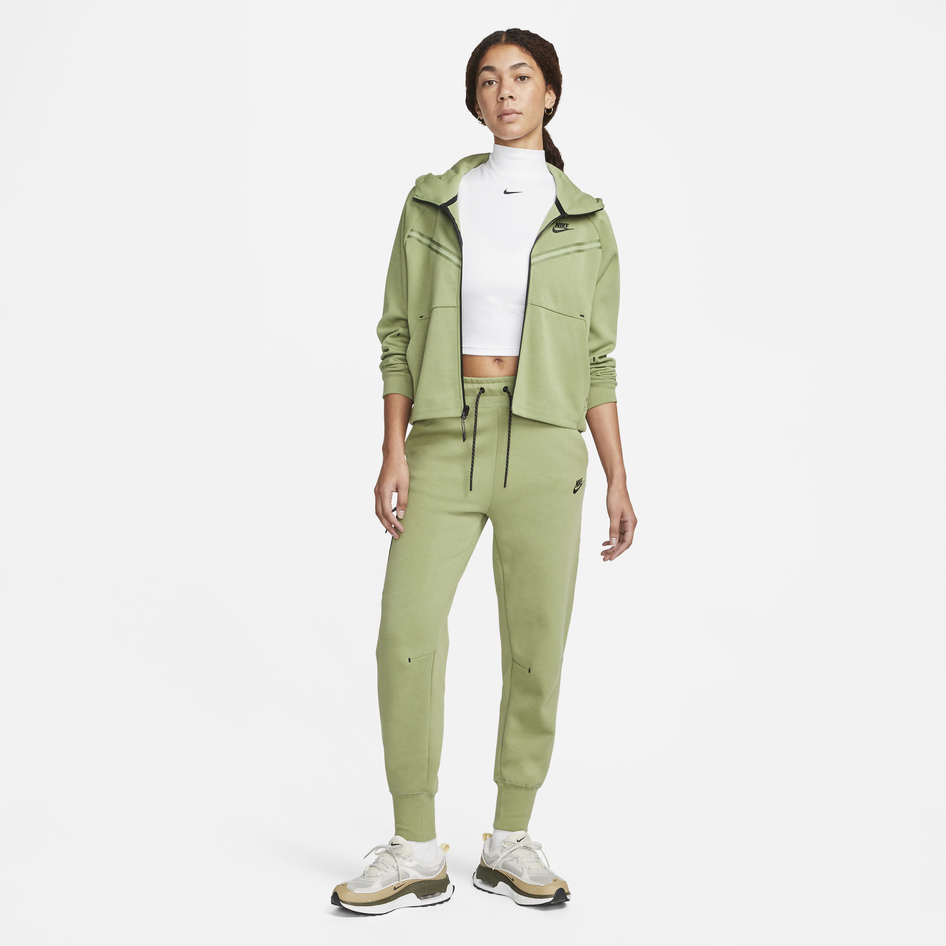 Nike Sportswear Tech Fleece image number 5