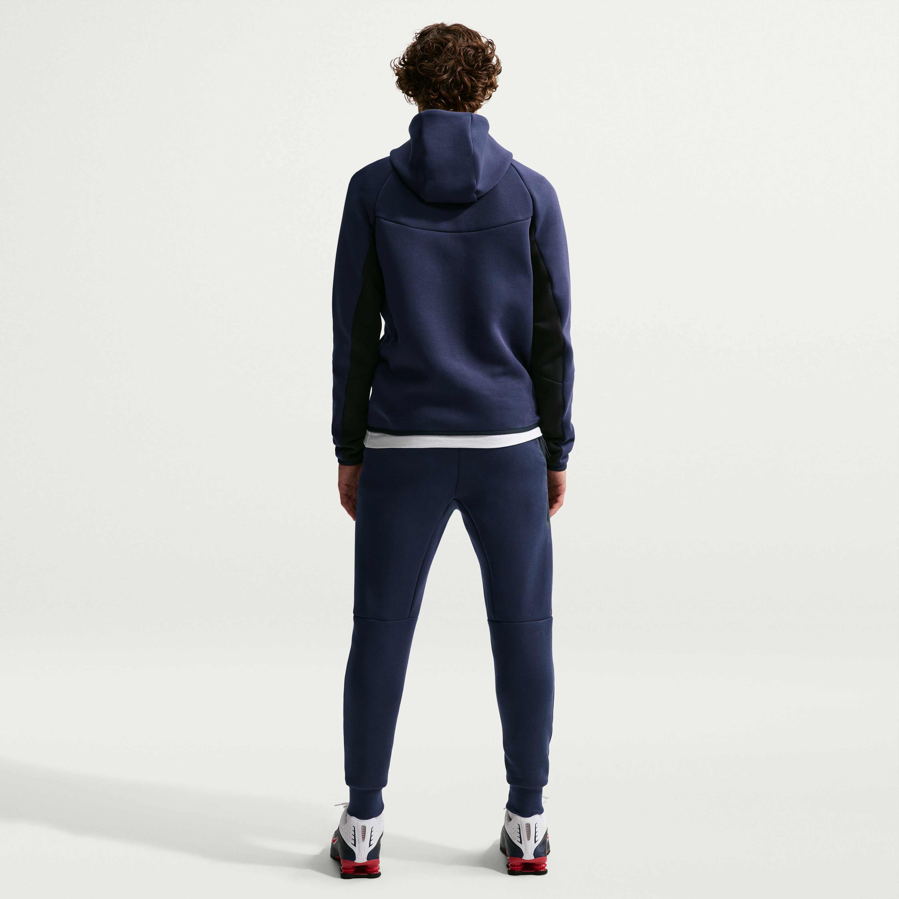 Nike Tech image number 4