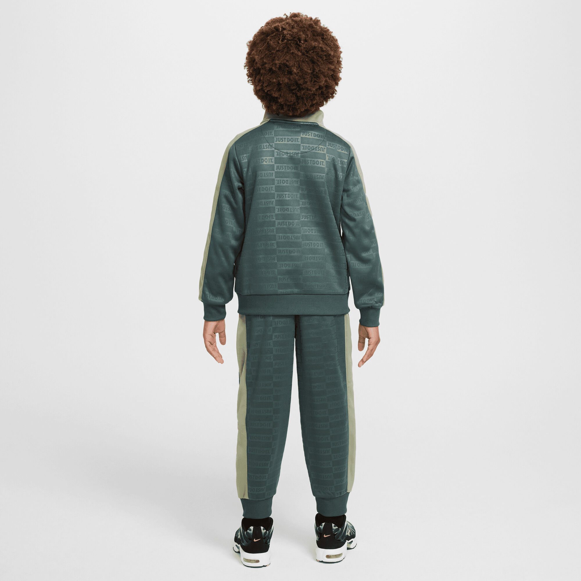 Nike Dri-FIT Sportswear Textured Club image number 1