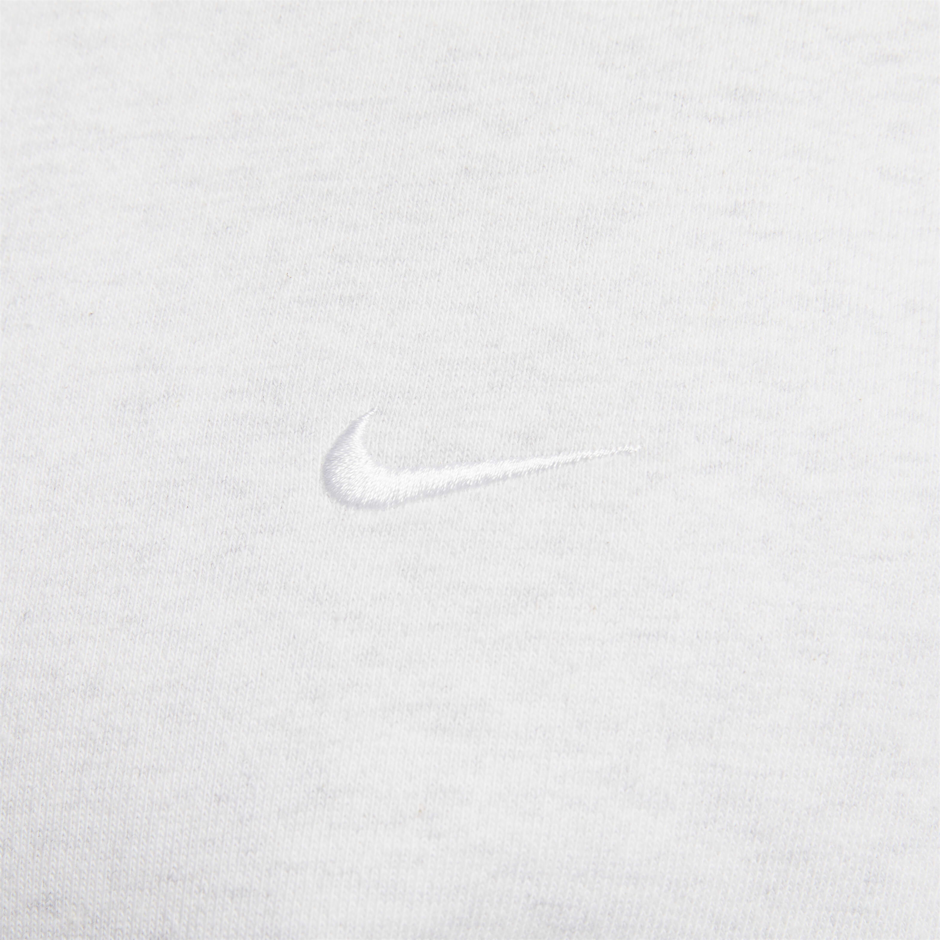 Nike Solo Swoosh image number 3