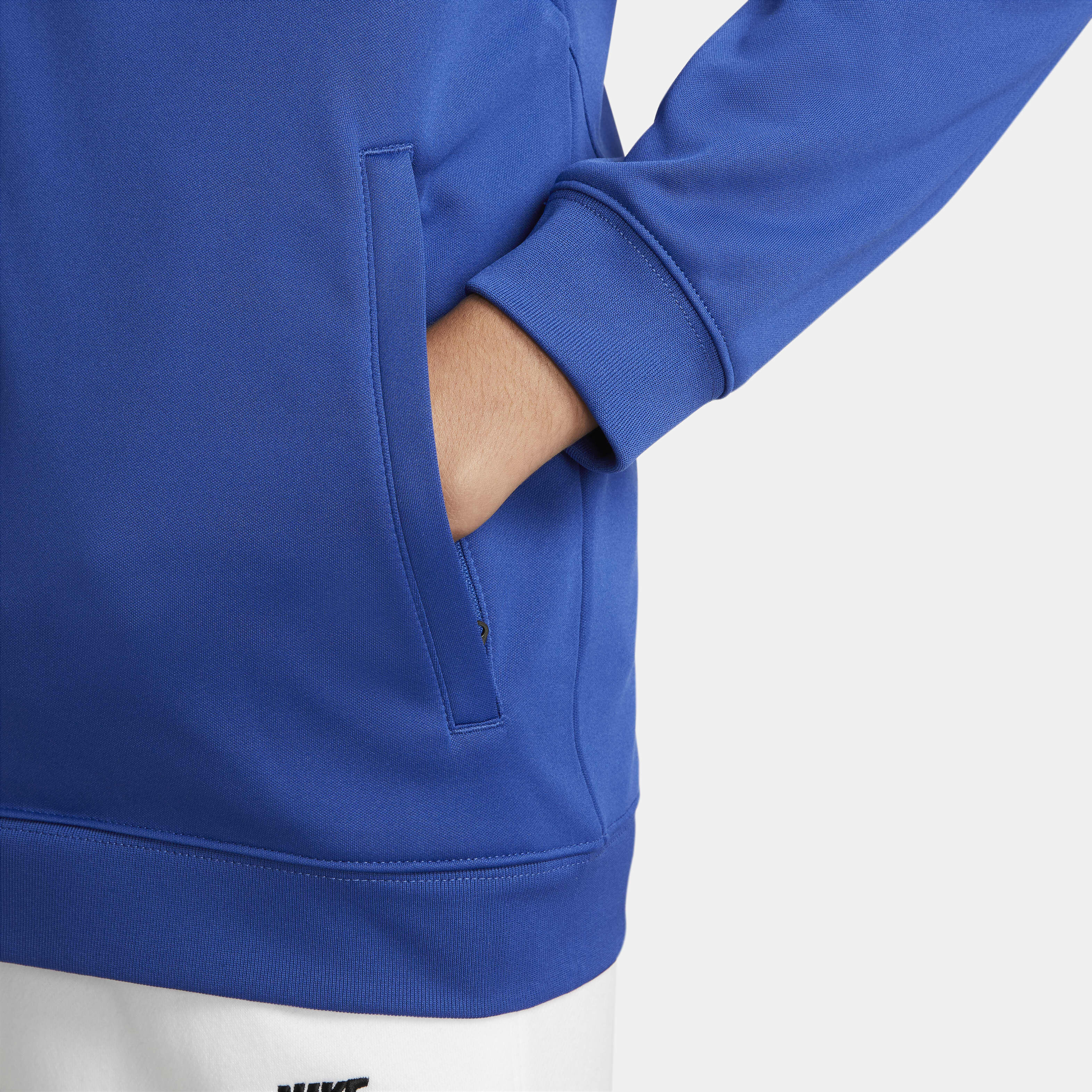 Chelsea F.C. Academy Pro image number 4