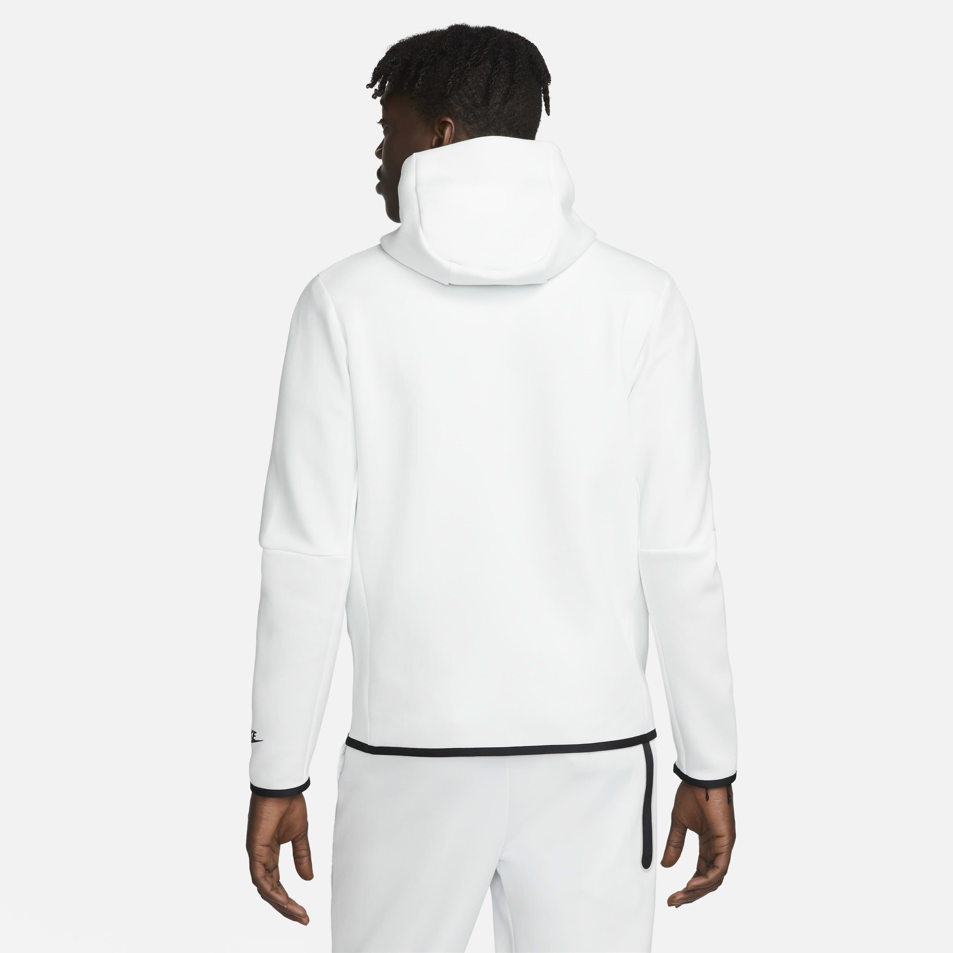 Nike Sportswear Tech Fleece image number 1