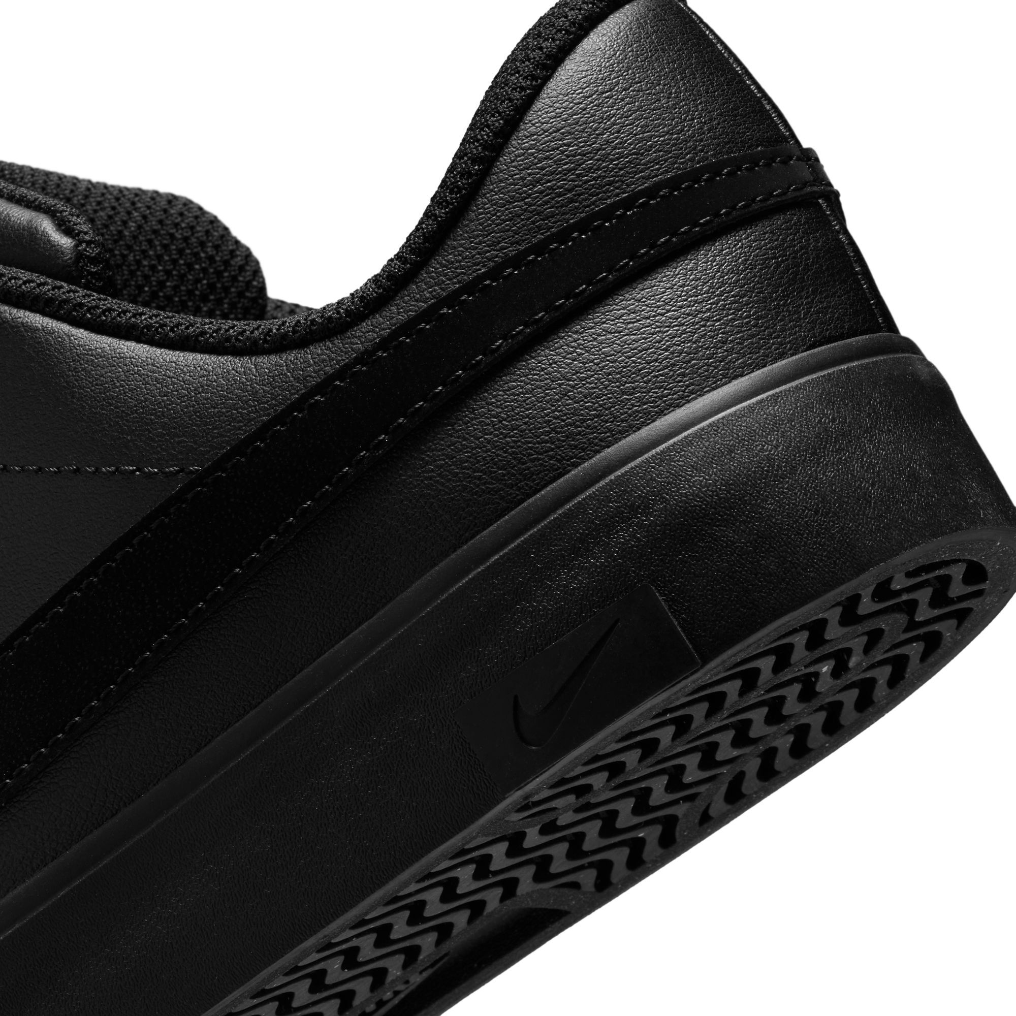 Nike Tennis Essential image number 10