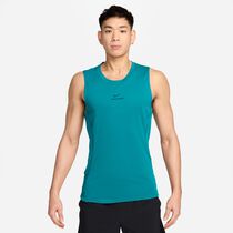 Nike Pro