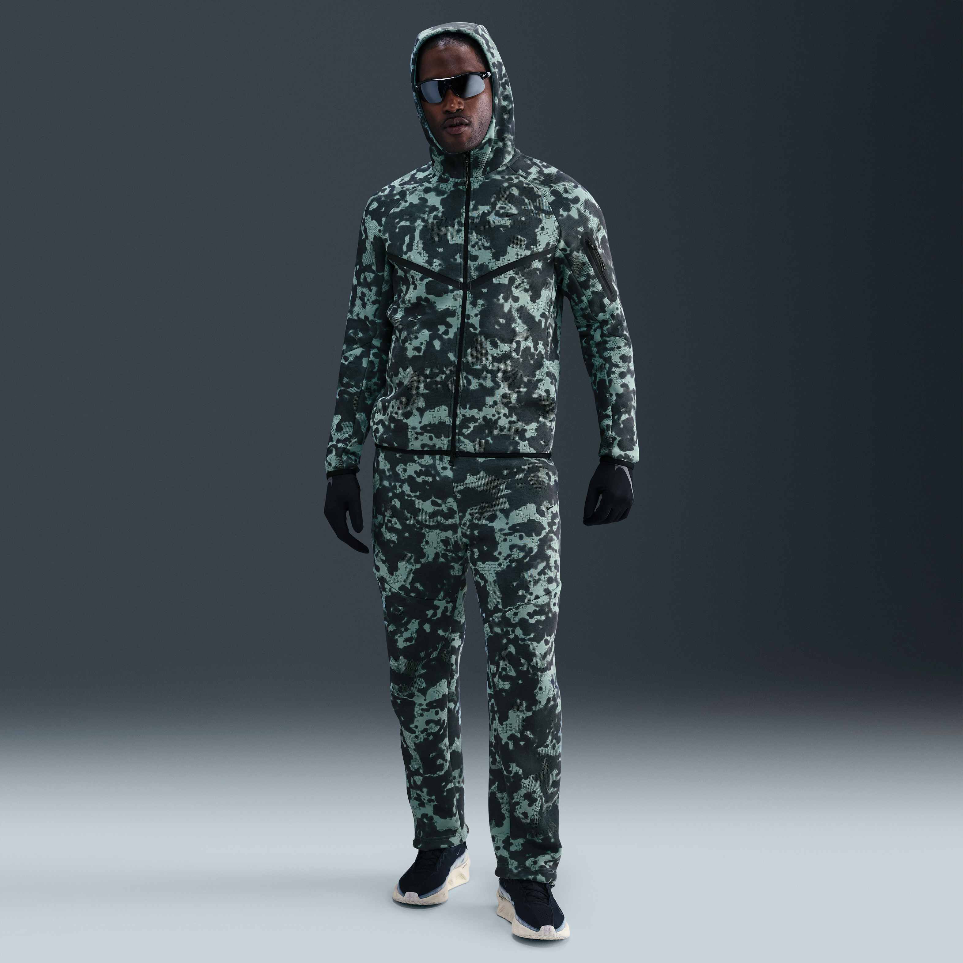 نايكي تك image number 3