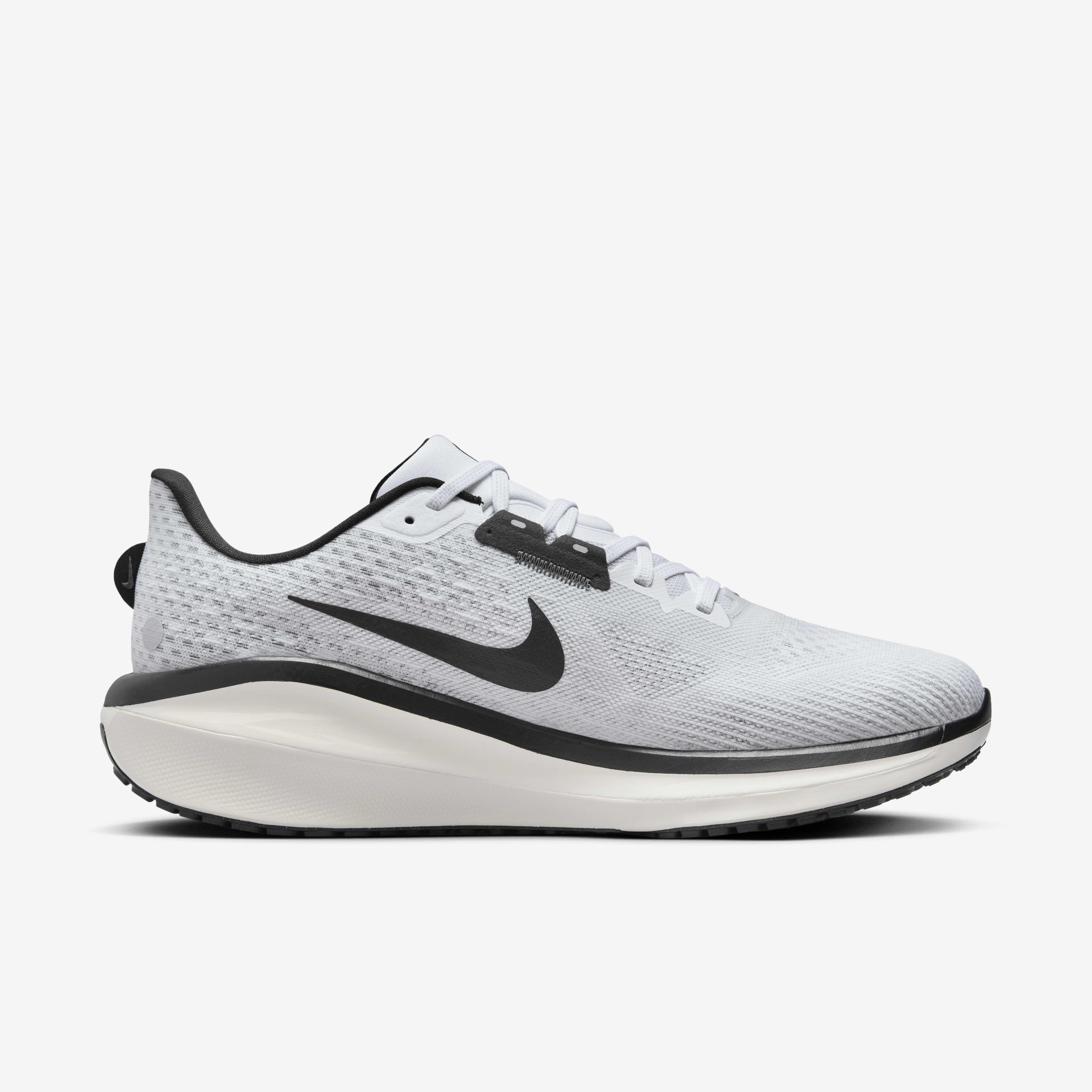 Buy Nike Vomero 17 Men s Road Running Shoes Nike Saudi Official