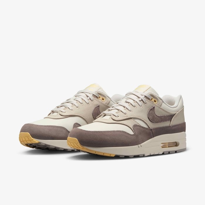 Nike Air Max 1 Premium image number 4 Nike Air Max 1 Premium image number 4