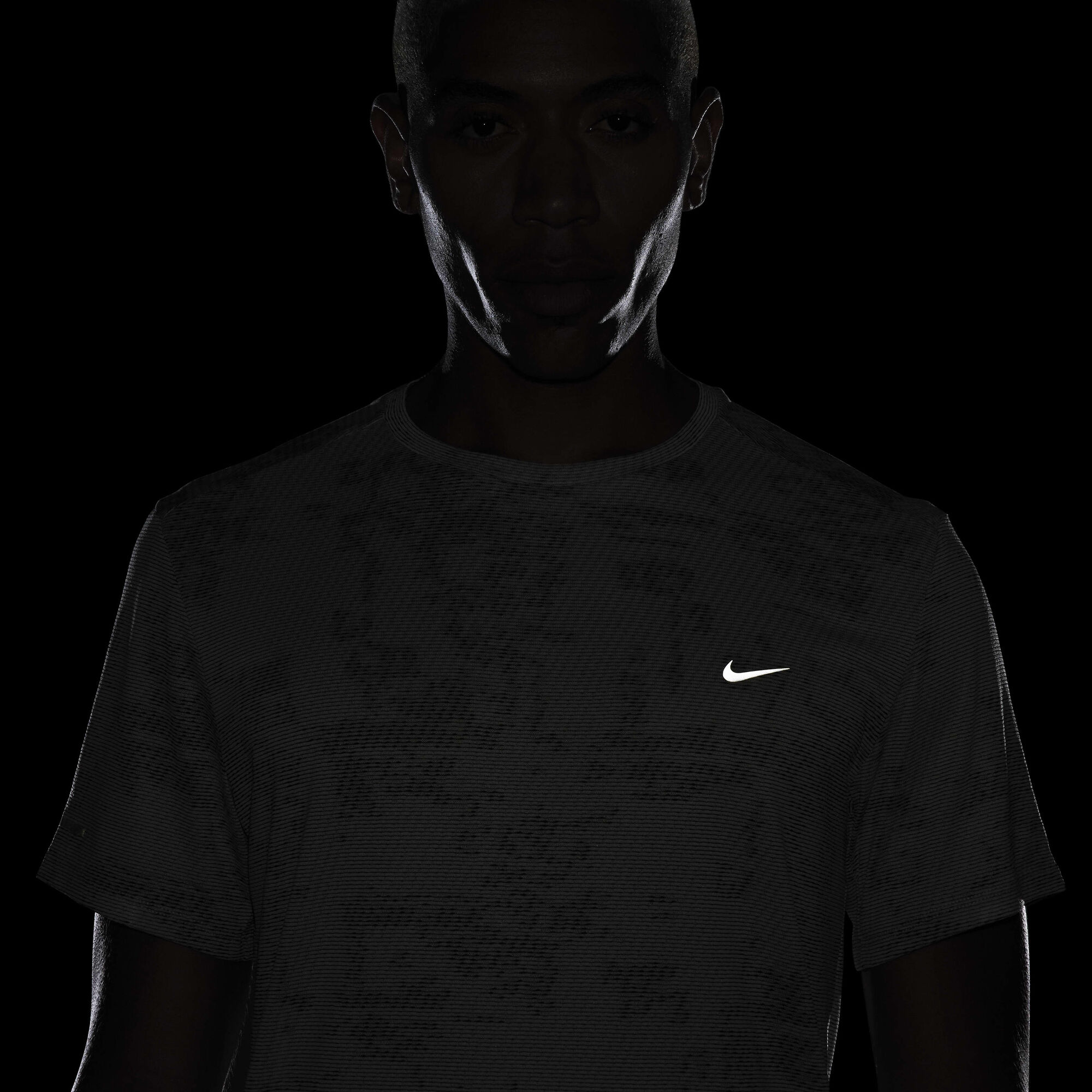 Zoom image