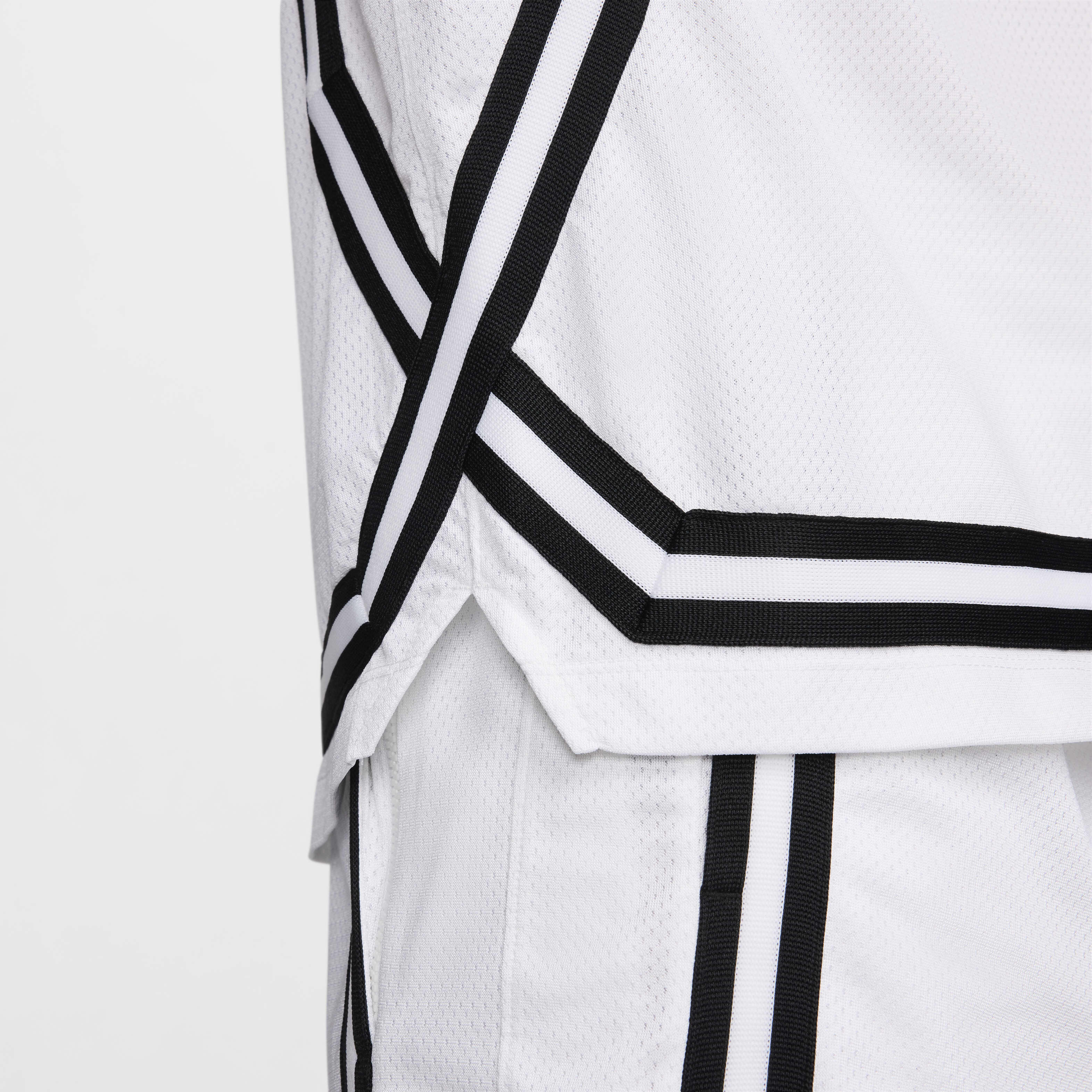 Nike DNA Crossover image number 4