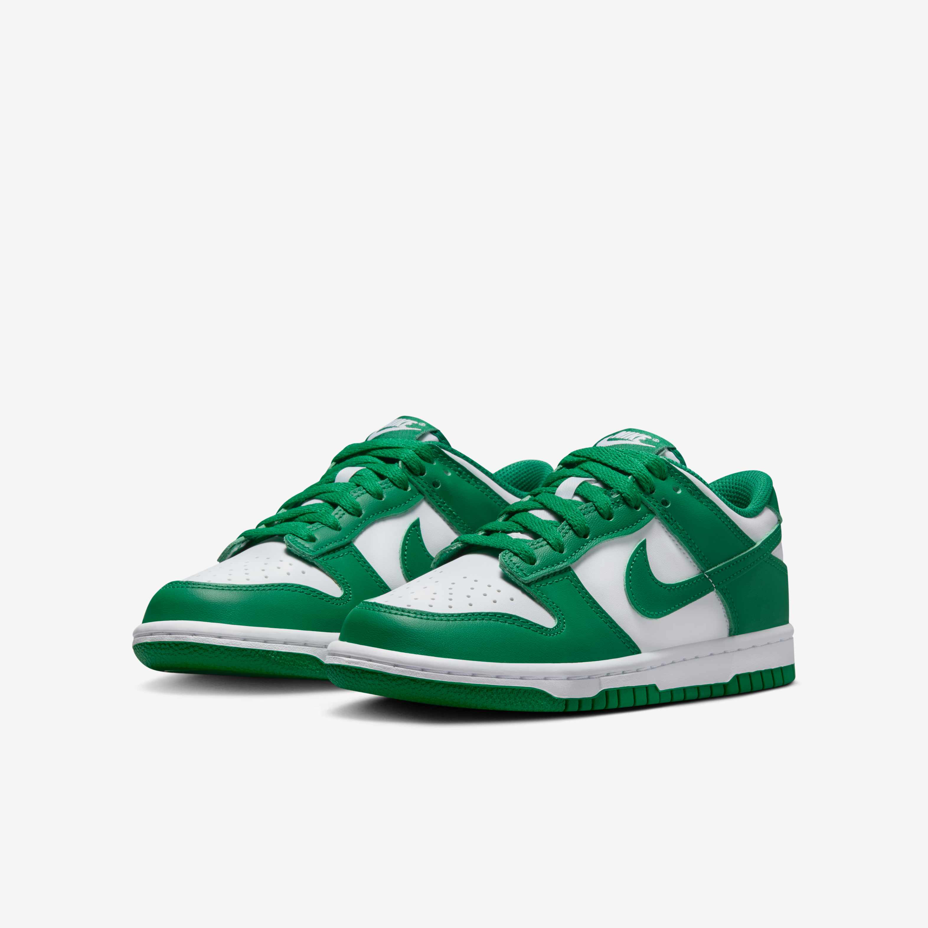 Nike Dunk Low image number 4